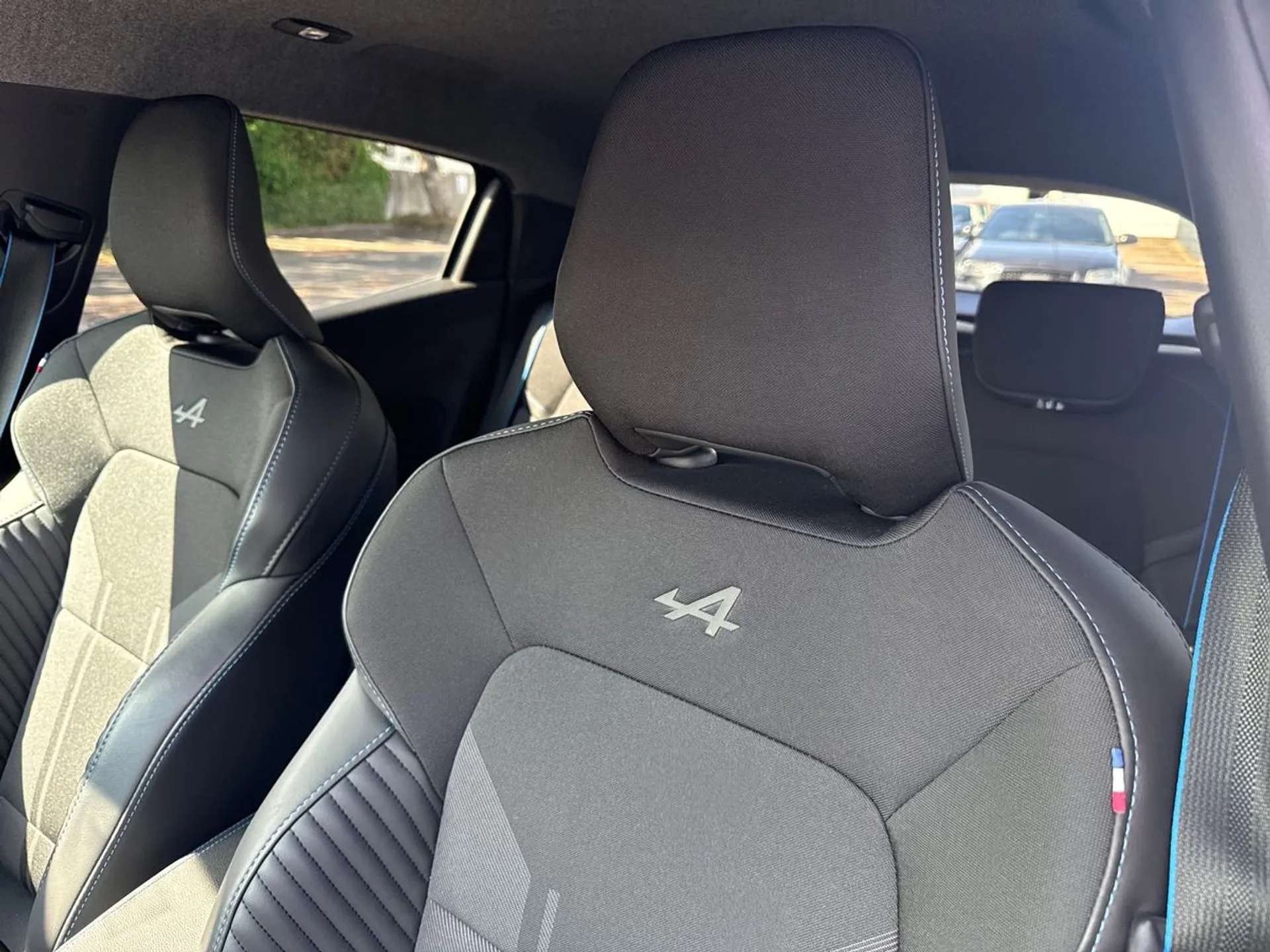 2025 RENAULT CLIO 2025 RENAULT CLIO