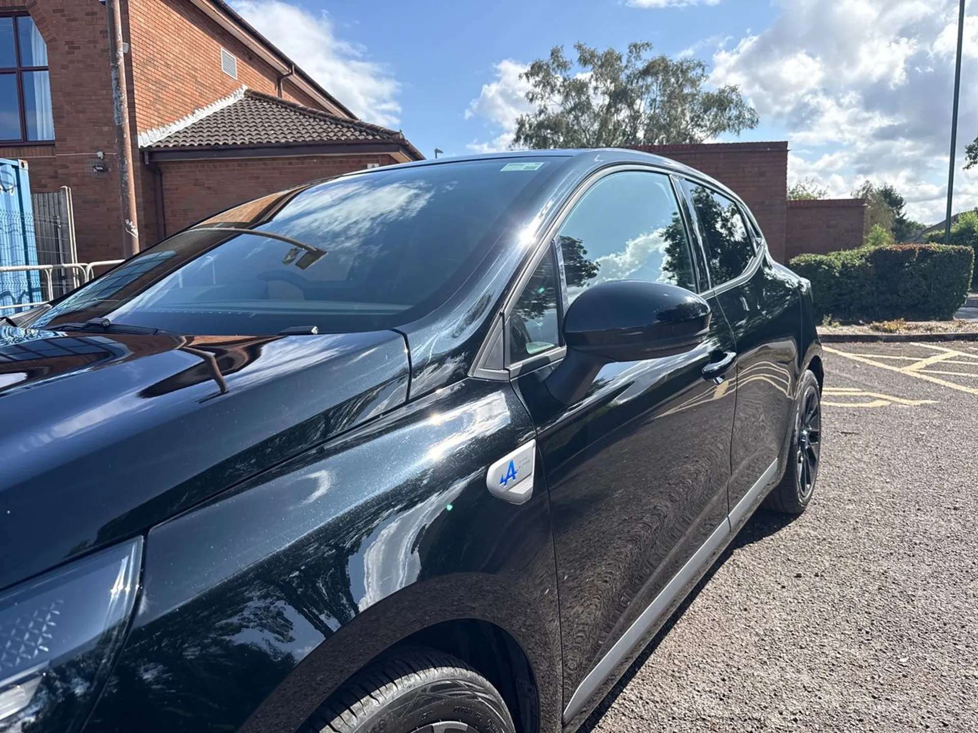 2025 RENAULT CLIO 2025 RENAULT CLIO