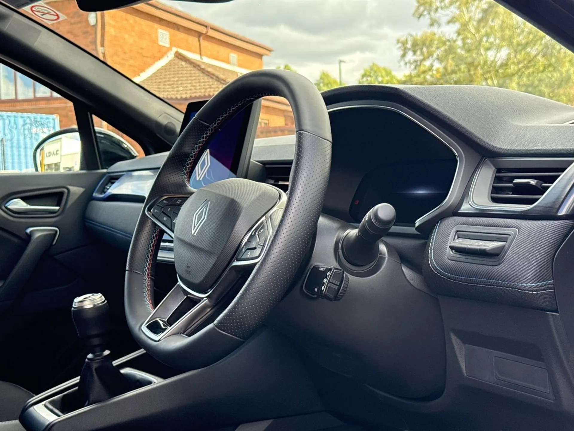 2026 RENAULT CAPTUR 2026 RENAULT CAPTUR