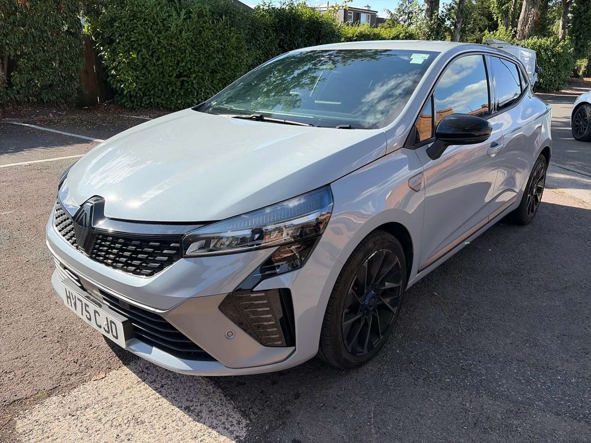 2025 RENAULT CLIO 2025 RENAULT CLIO