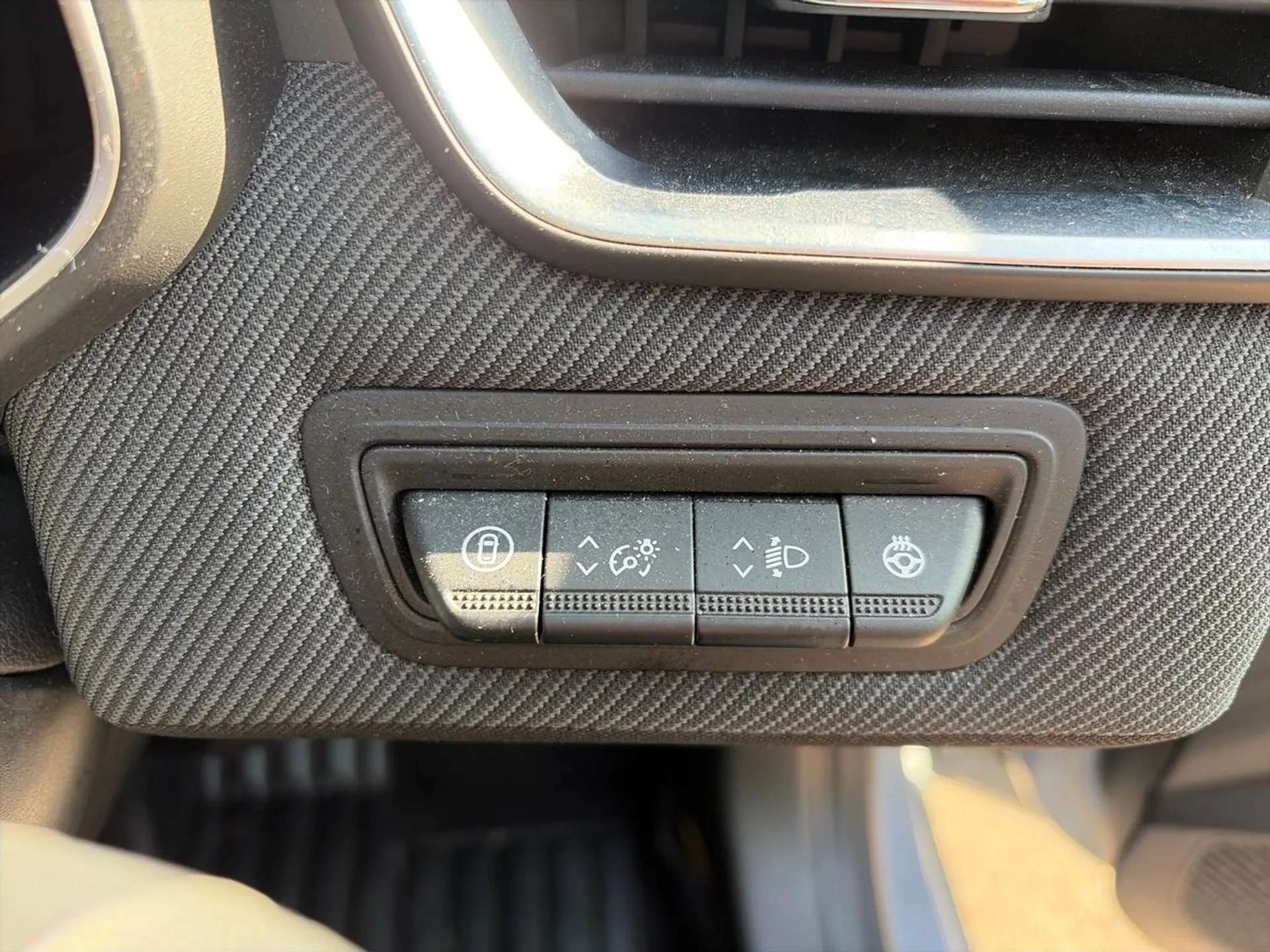 2025 RENAULT CLIO 2025 RENAULT CLIO
