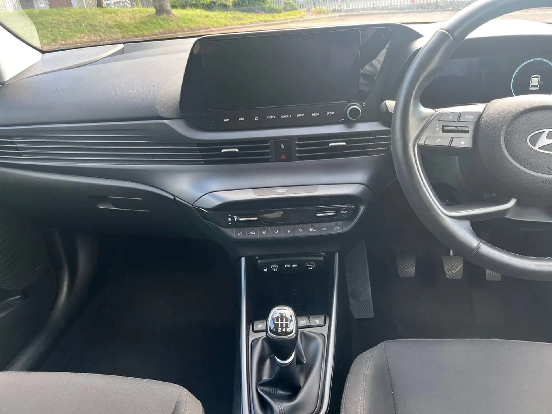 2024 HYUNDAI I20 2024 HYUNDAI I20