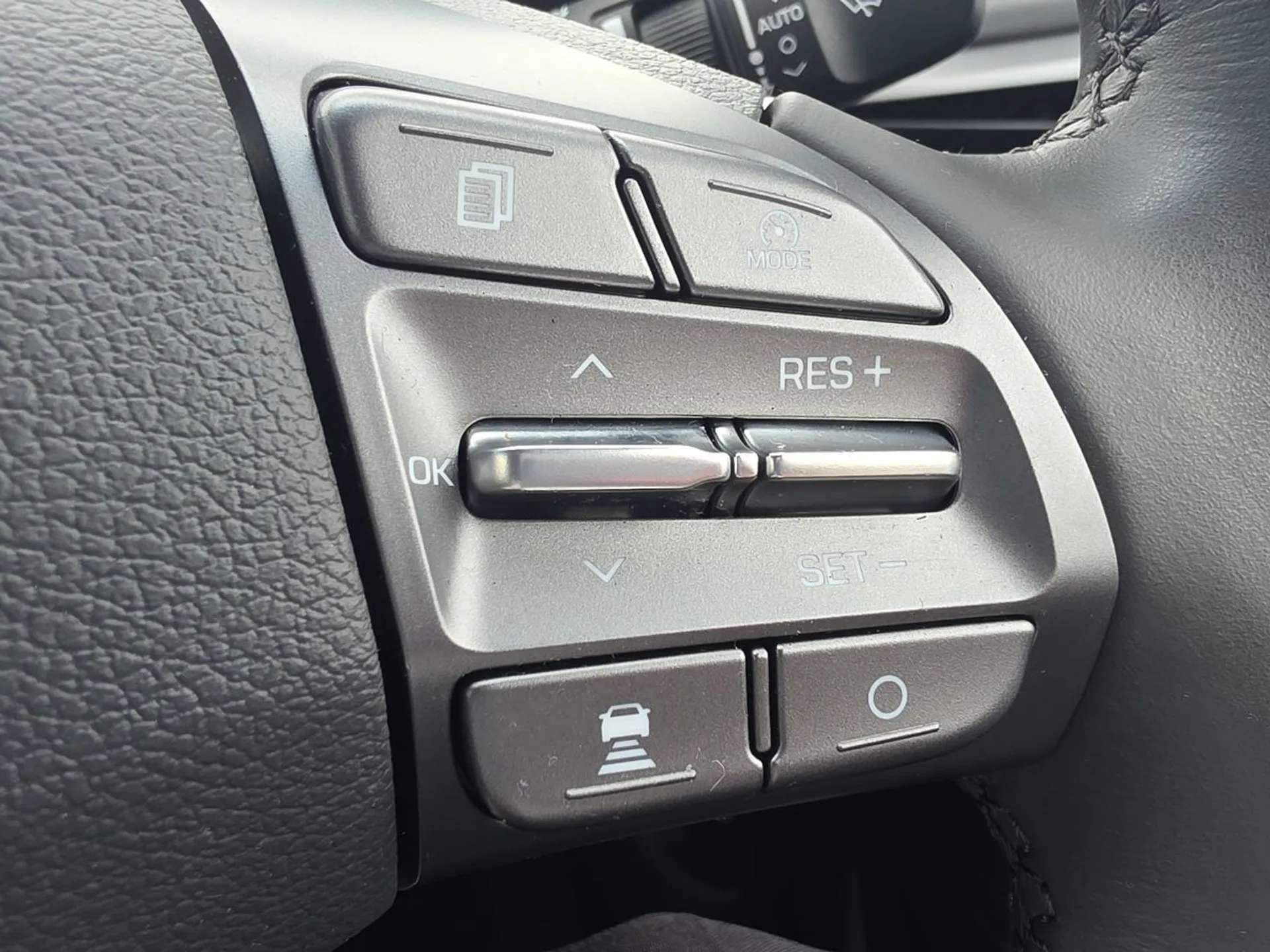 2023 HYUNDAI IONIQ 2023 HYUNDAI IONIQ