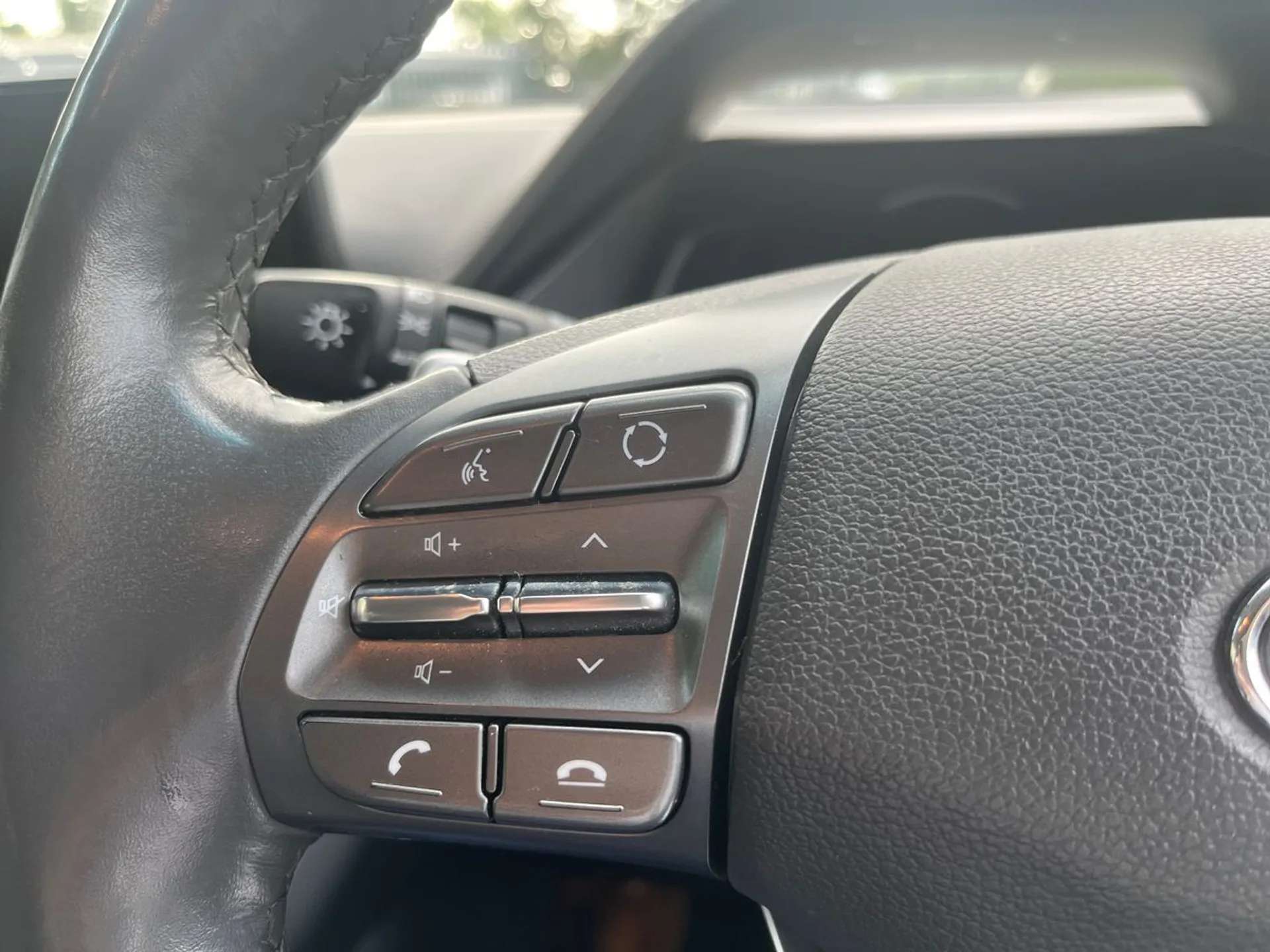 2021 HYUNDAI IONIQ 2021 HYUNDAI IONIQ