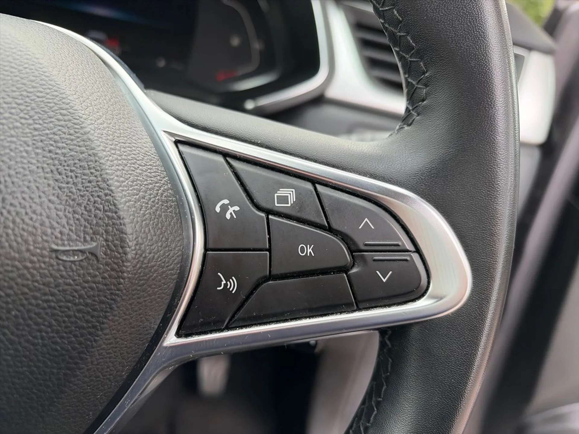 2022 RENAULT CAPTUR 2022 RENAULT CAPTUR