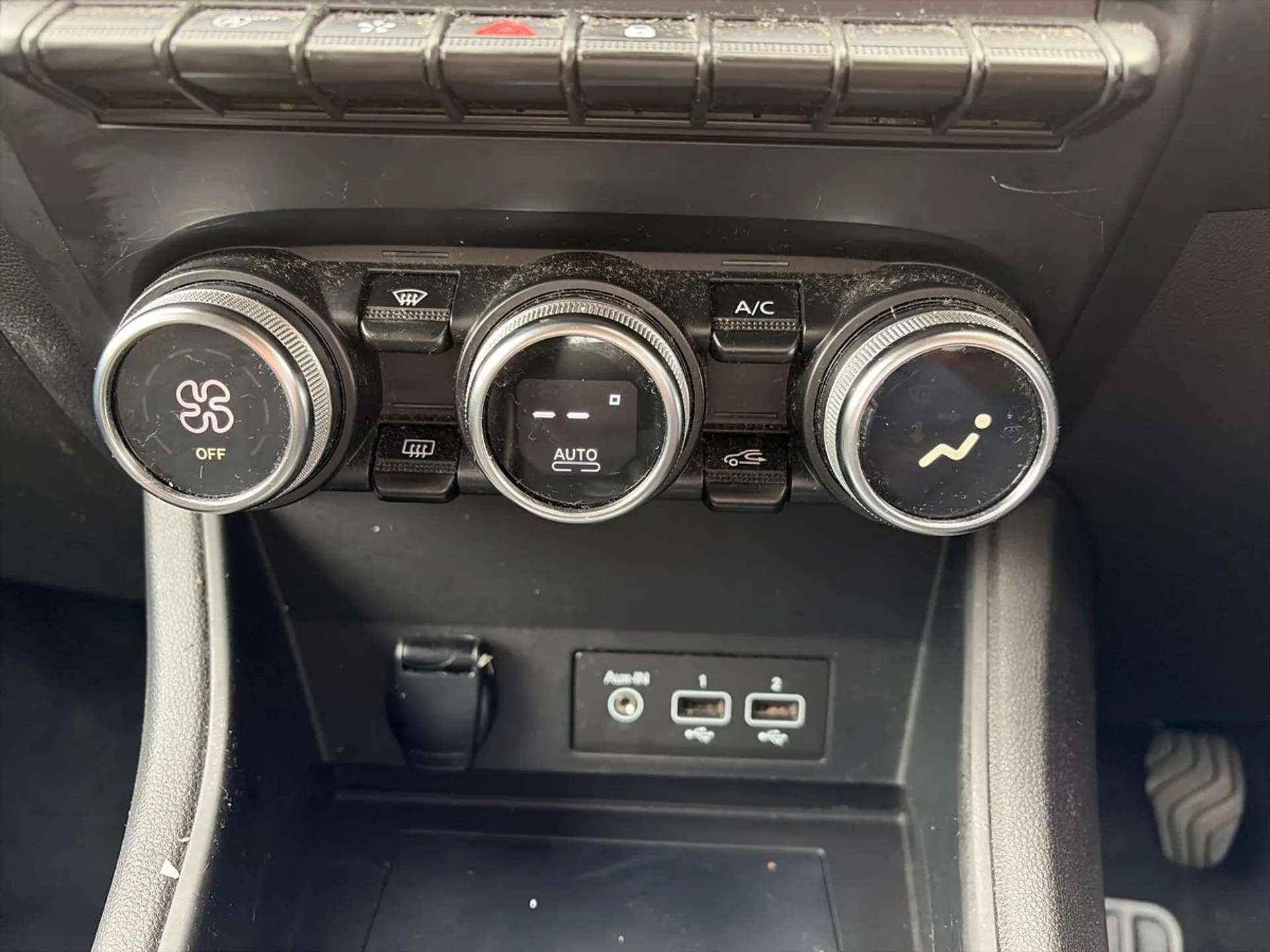 2022 RENAULT CAPTUR 2022 RENAULT CAPTUR