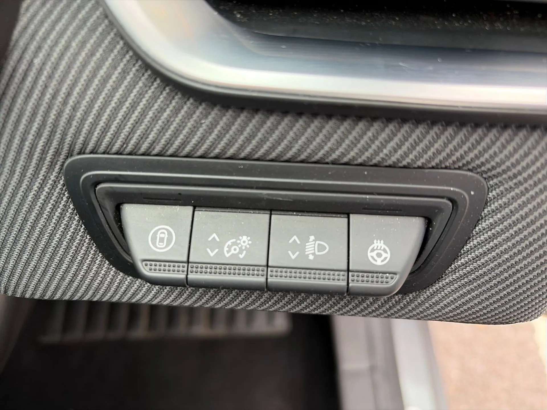 2025 RENAULT CLIO 2025 RENAULT CLIO