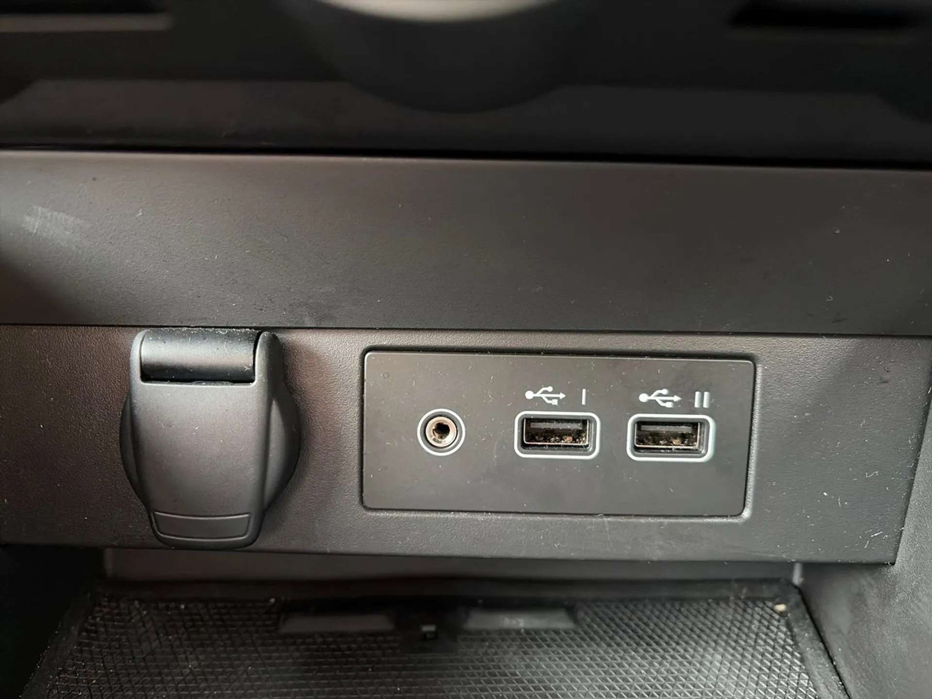2025 RENAULT CLIO 2025 RENAULT CLIO