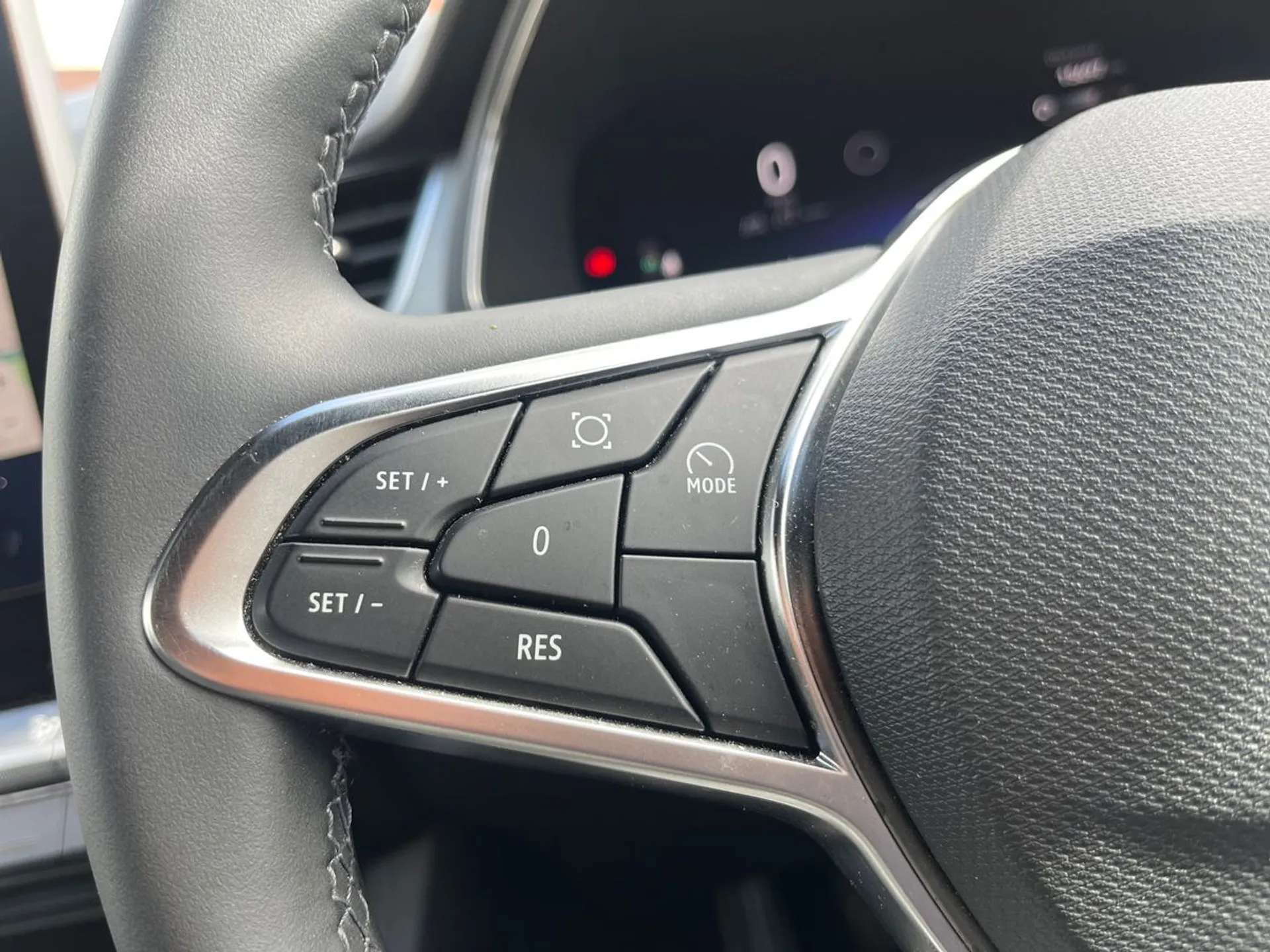 2025 RENAULT CAPTUR 2025 RENAULT CAPTUR