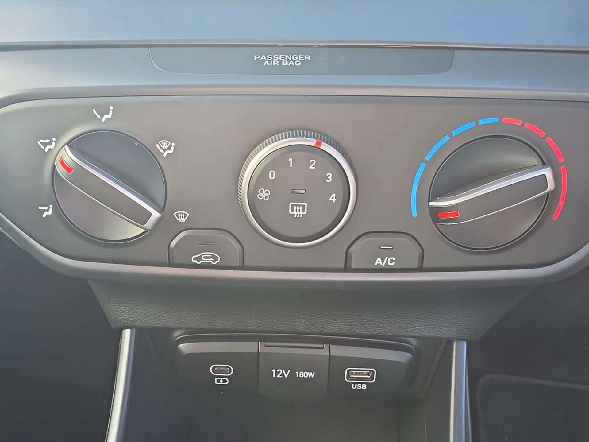 2025 HYUNDAI I20 2025 HYUNDAI I20
