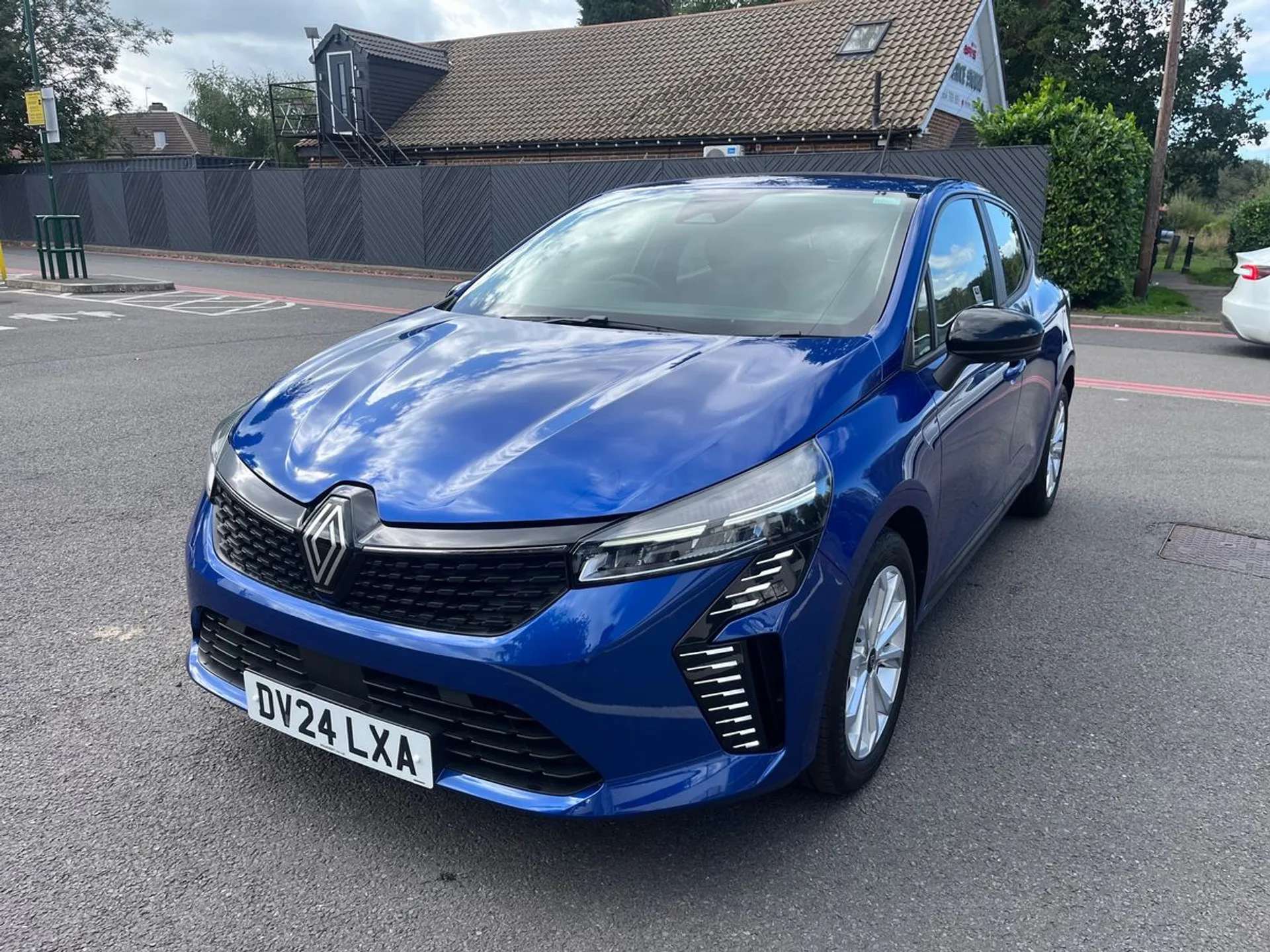 2024 RENAULT CLIO 2024 RENAULT CLIO