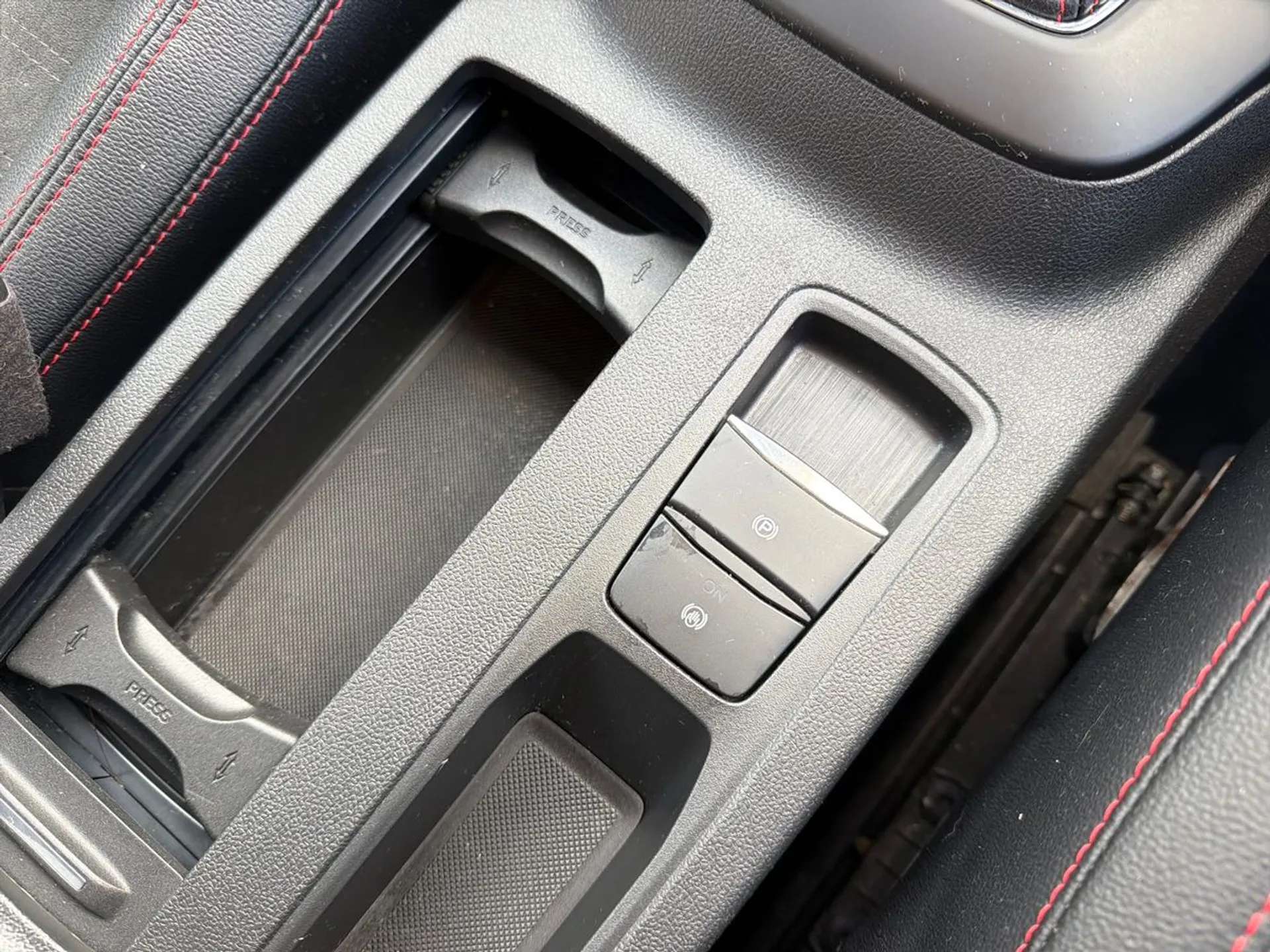 2022 FORD KUGA 2022 FORD KUGA