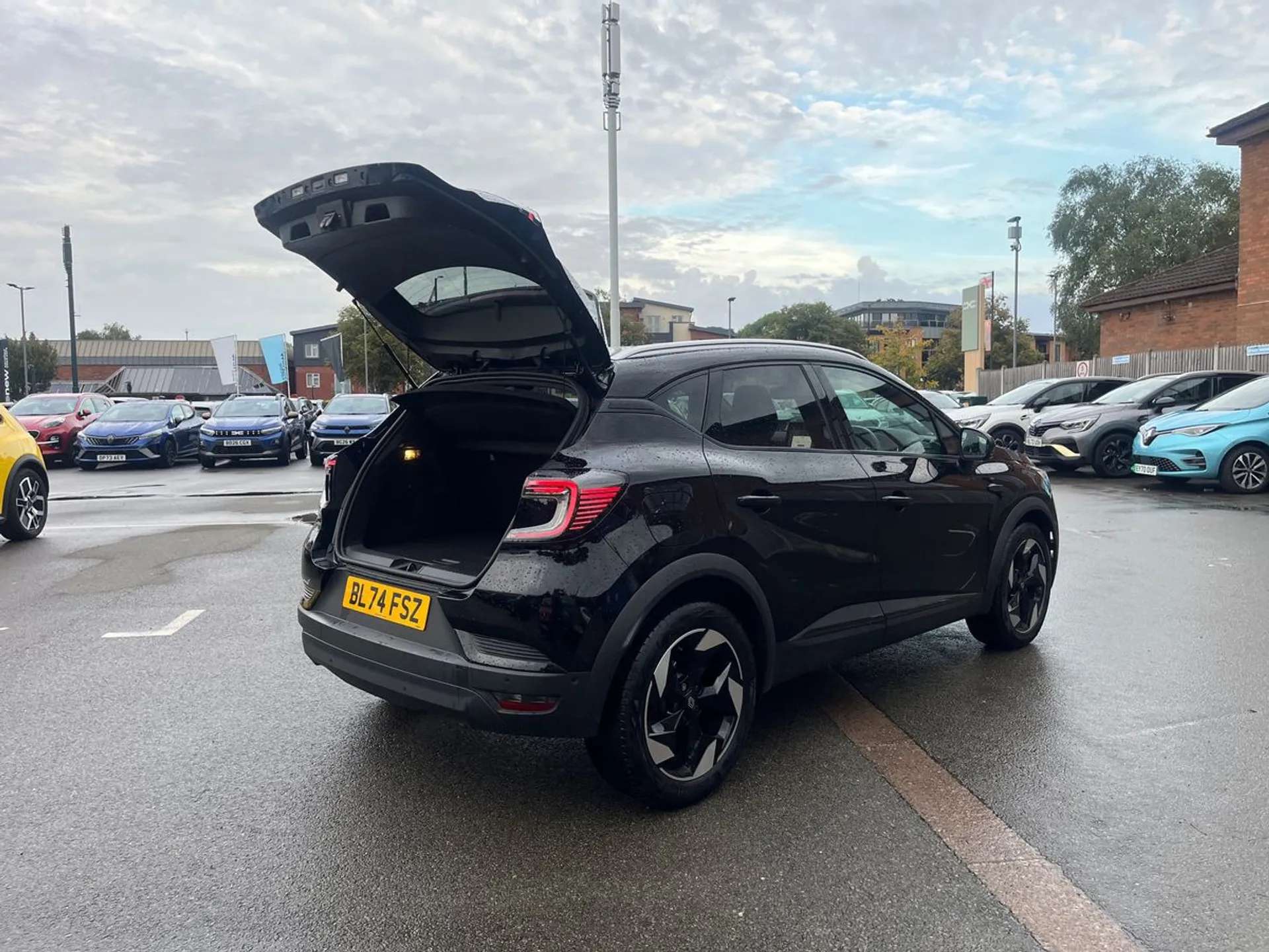 2024 RENAULT CAPTUR 2024 RENAULT CAPTUR