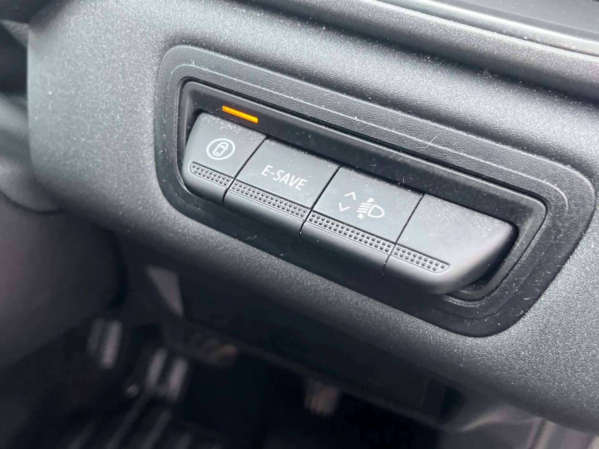 2024 RENAULT CAPTUR 2024 RENAULT CAPTUR