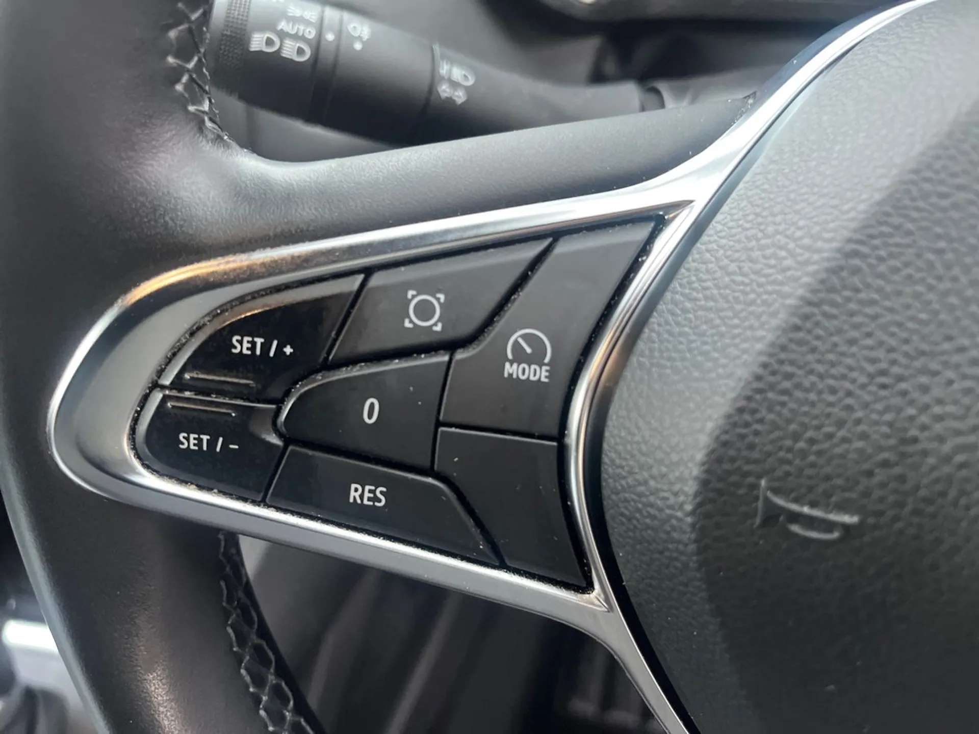 2024 RENAULT CAPTUR 2024 RENAULT CAPTUR