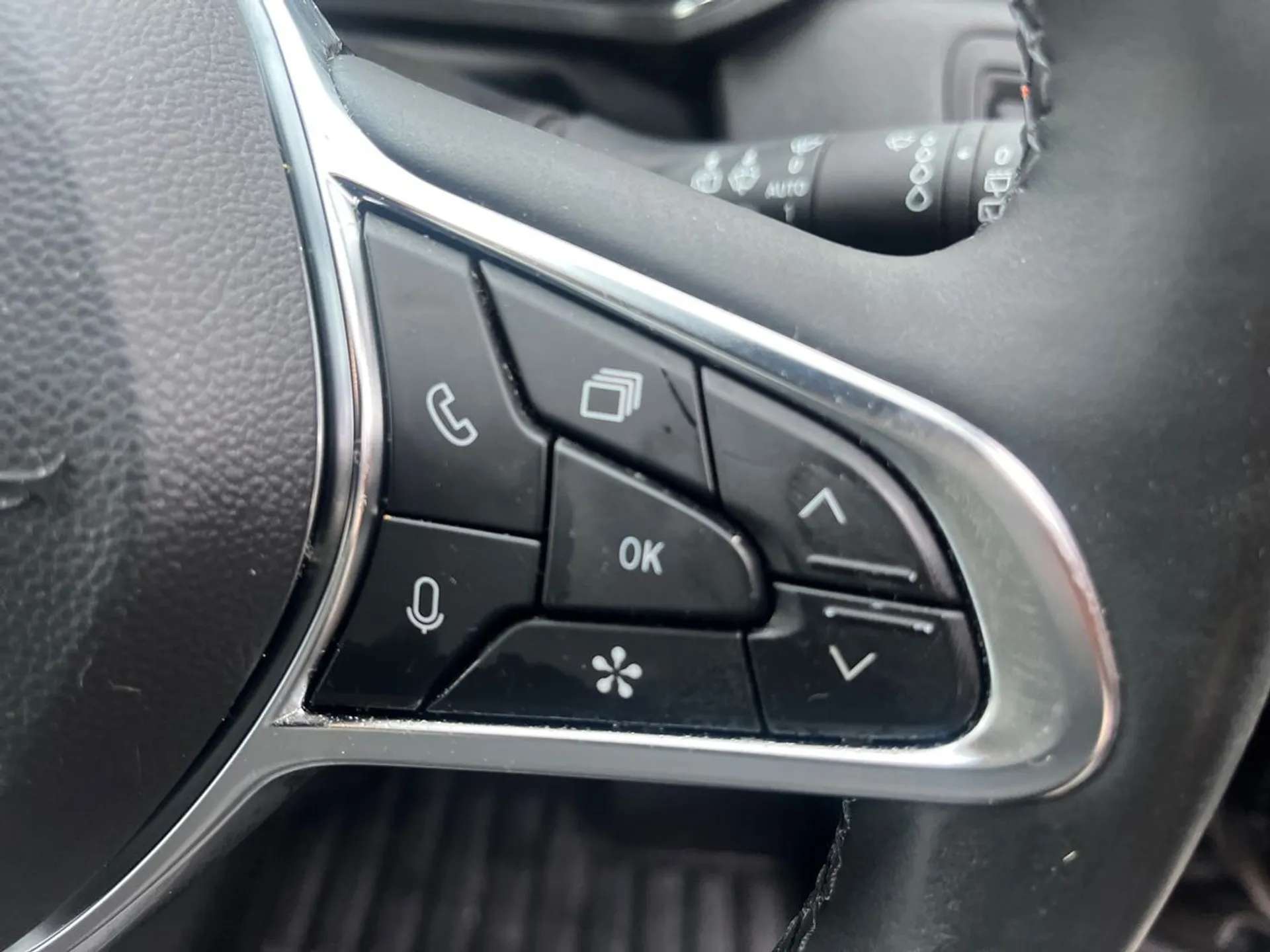 2024 RENAULT CAPTUR 2024 RENAULT CAPTUR