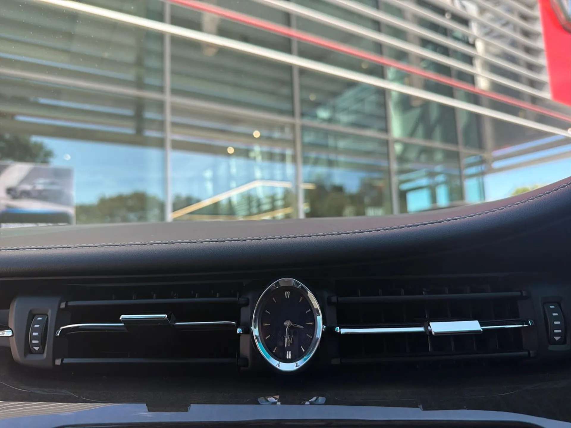2015 MASERATI QUATTROPORTE 2015 MASERATI QUATTROPORTE