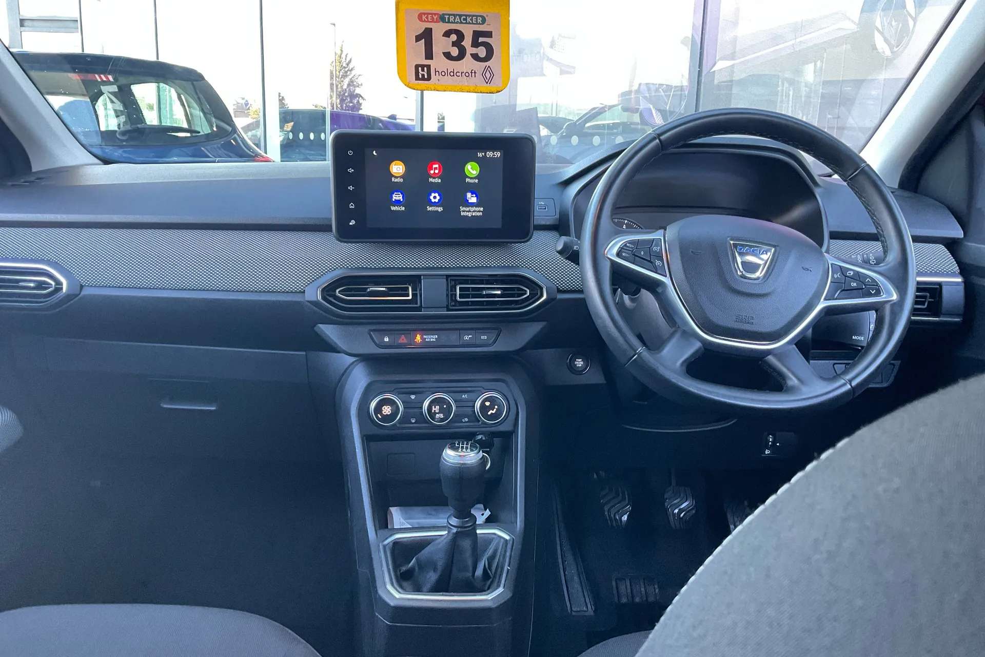A 2022 DACIA JOGGER 1.0 TCe Comfort 5dr A 2022 DACIA JOGGER 1.0 TCe Comfort 5dr