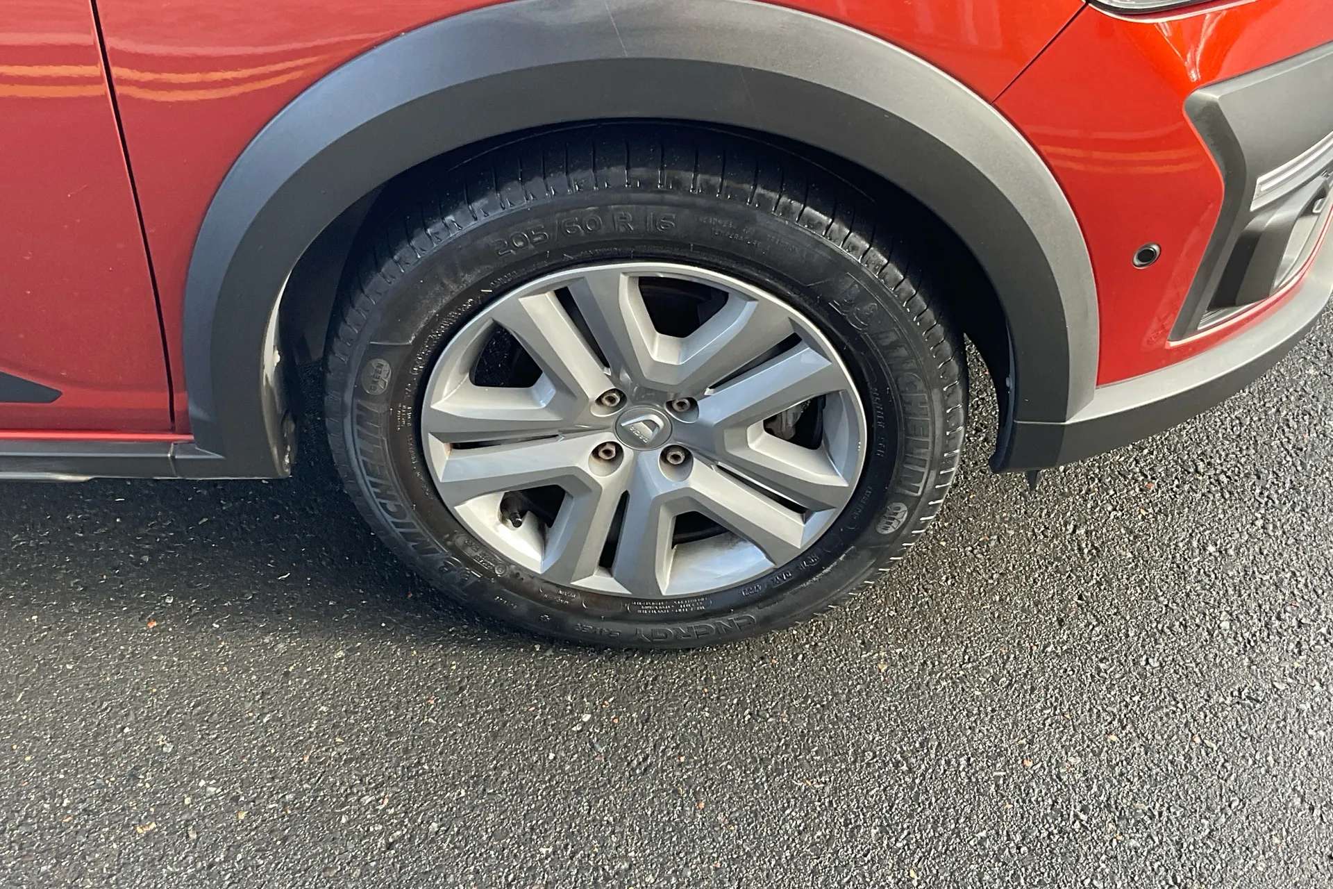 A 2022 DACIA JOGGER 1.0 TCe Comfort 5dr A 2022 DACIA JOGGER 1.0 TCe Comfort 5dr