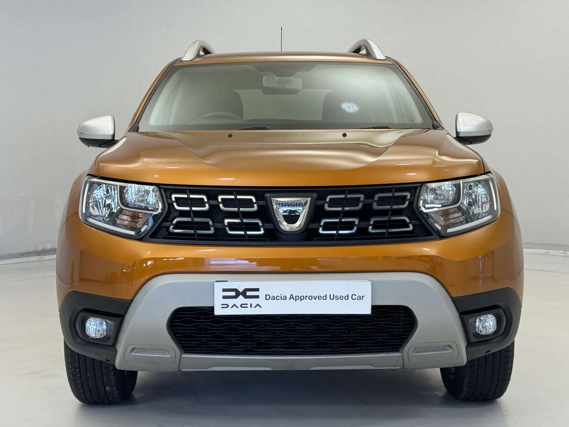 A 2018 DACIA DUSTER 1.6 SCe Comfort 5dr A 2018 DACIA DUSTER 1.6 SCe Comfort 5dr