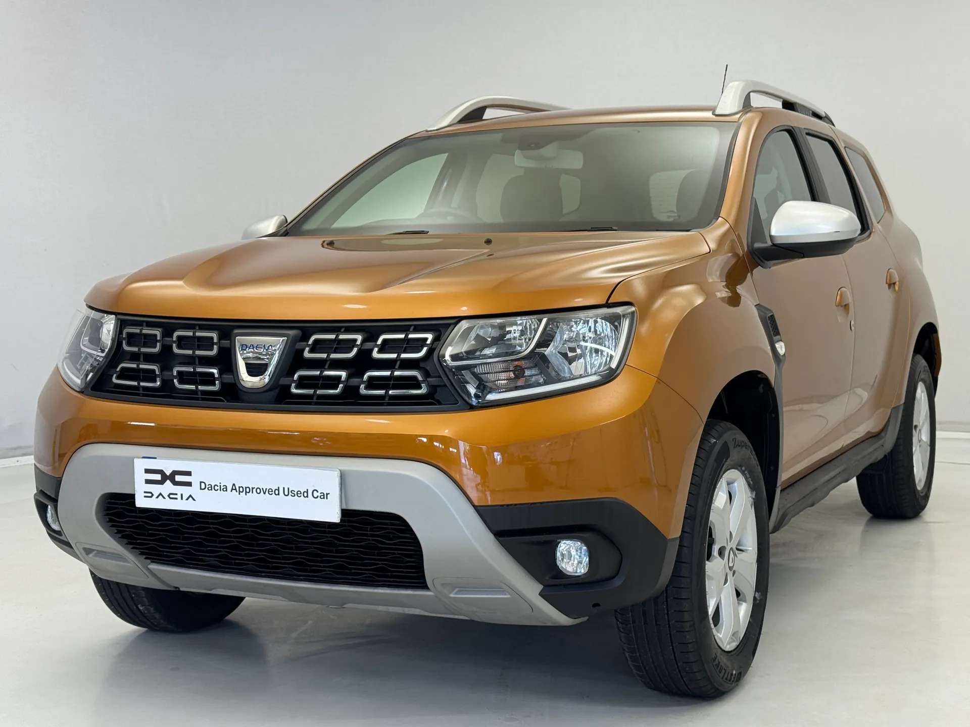 A 2018 DACIA DUSTER 1.6 SCe Comfort 5dr A 2018 DACIA DUSTER 1.6 SCe Comfort 5dr