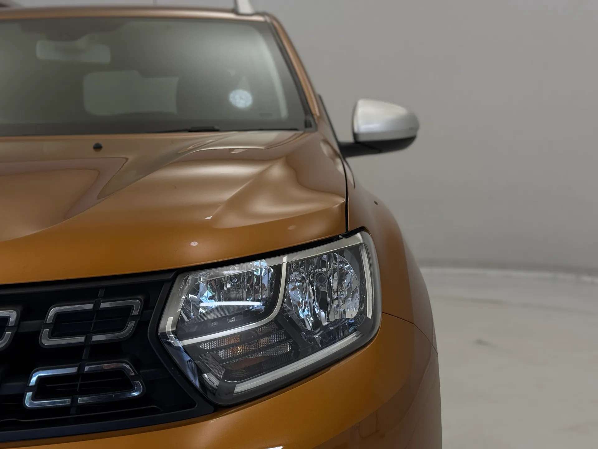 A 2018 DACIA DUSTER 1.6 SCe Comfort 5dr A 2018 DACIA DUSTER 1.6 SCe Comfort 5dr