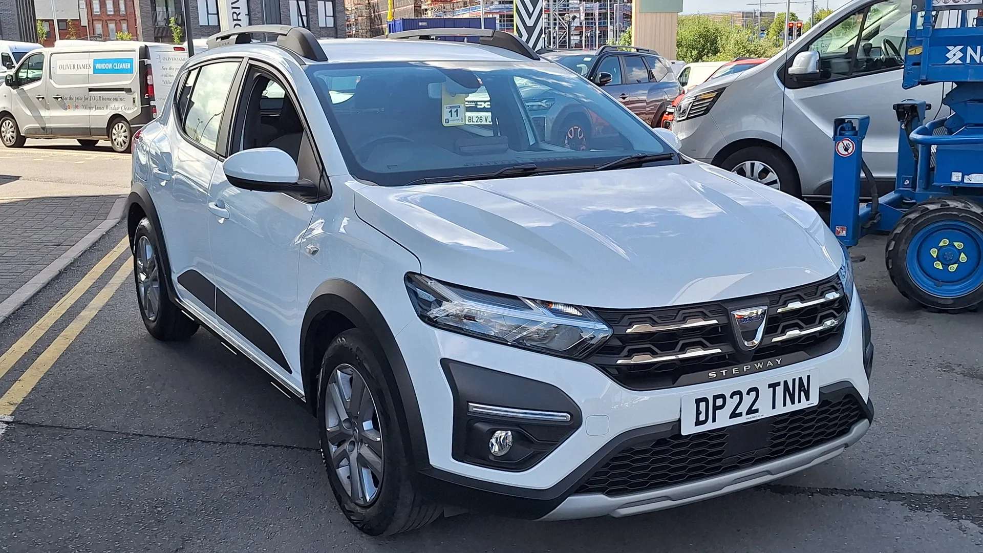 A 2022 DACIA SANDERO STEPWAY 1.0 TCe Comfort 5dr A 2022 DACIA SANDERO STEPWAY 1.0 TCe Comfort 5dr