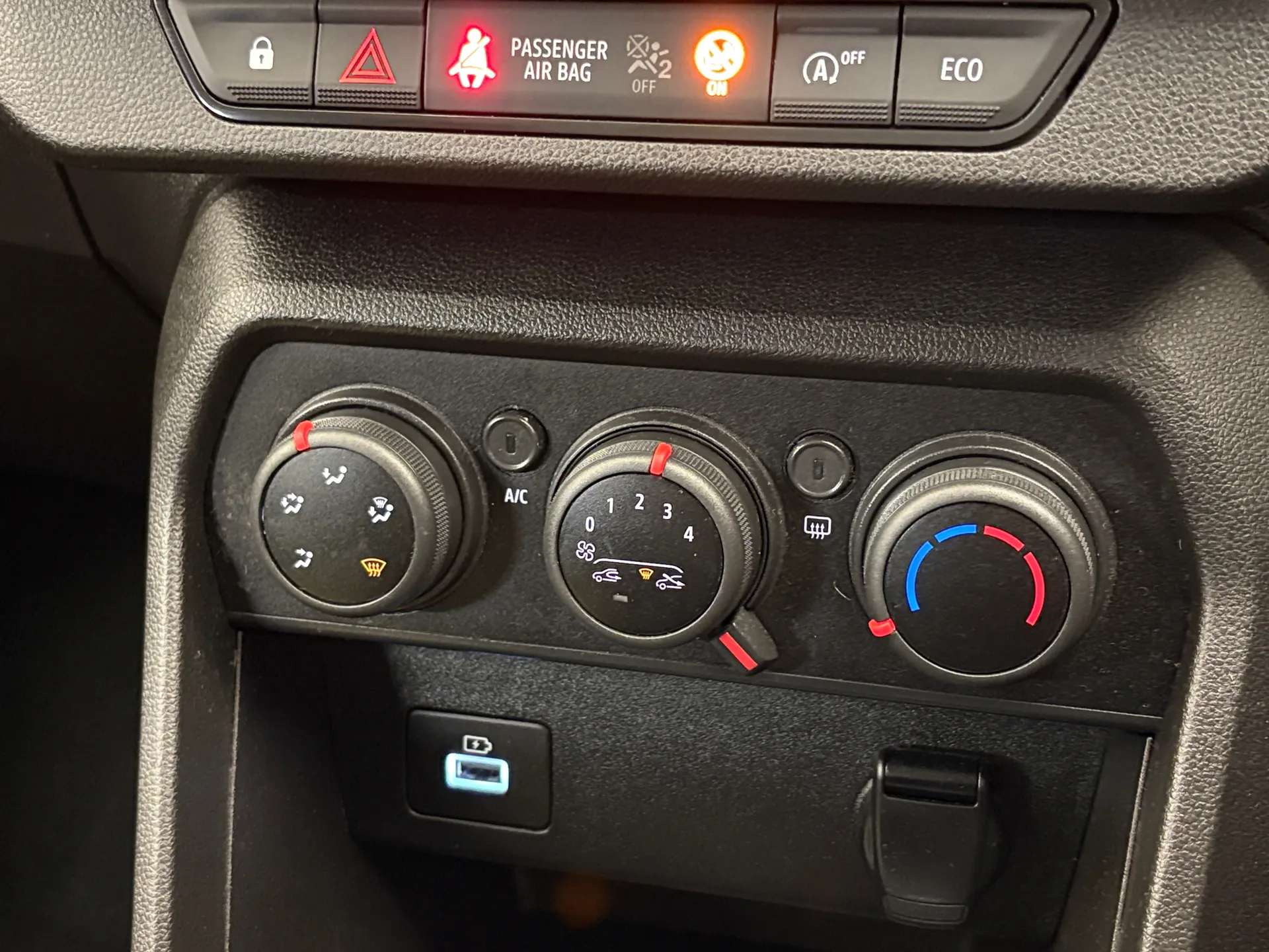 2022 DACIA SANDERO 2022 DACIA SANDERO