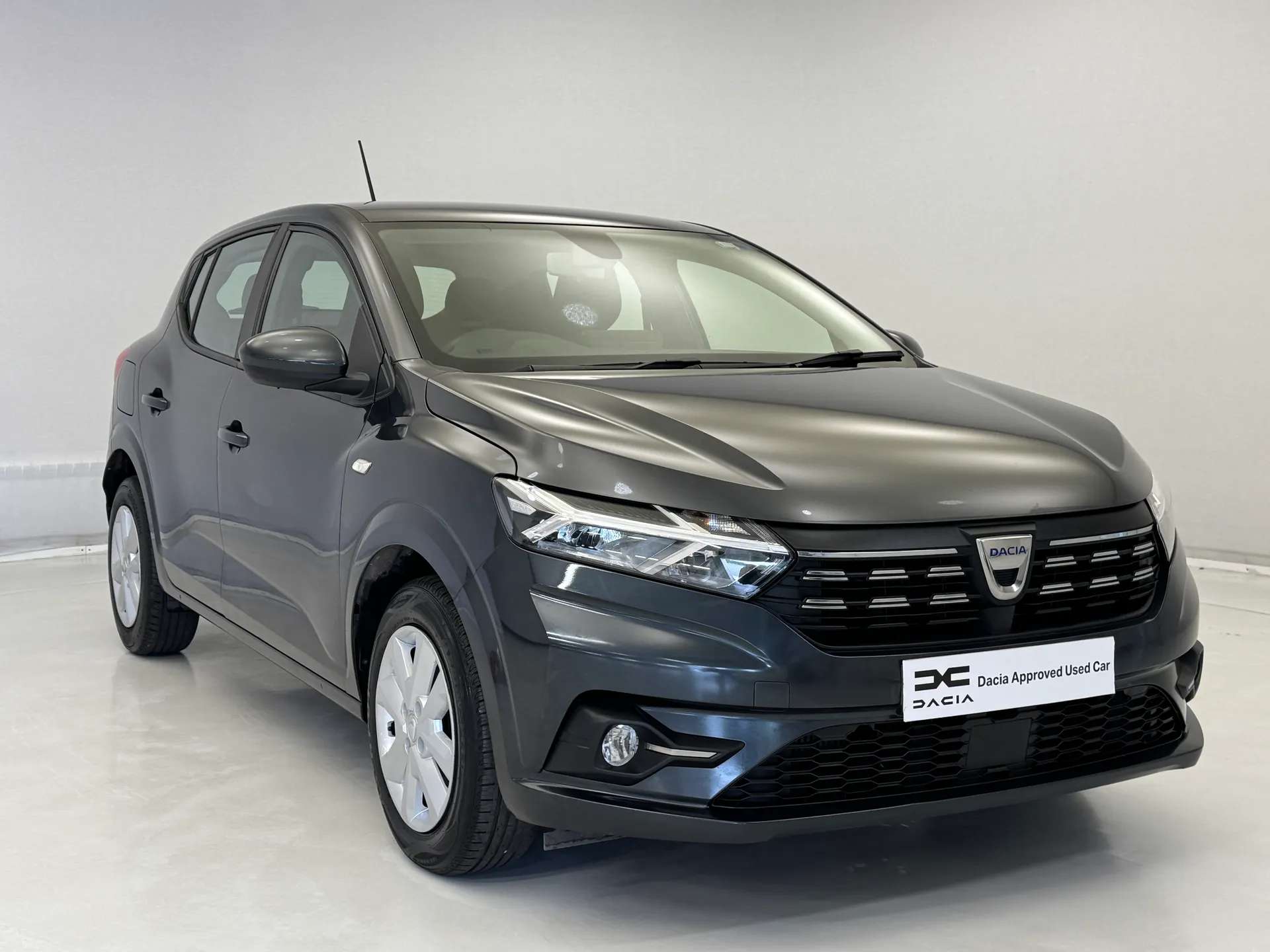 A 2022 DACIA SANDERO 1.0 TCe Comfort 5dr A 2022 DACIA SANDERO 1.0 TCe Comfort 5dr