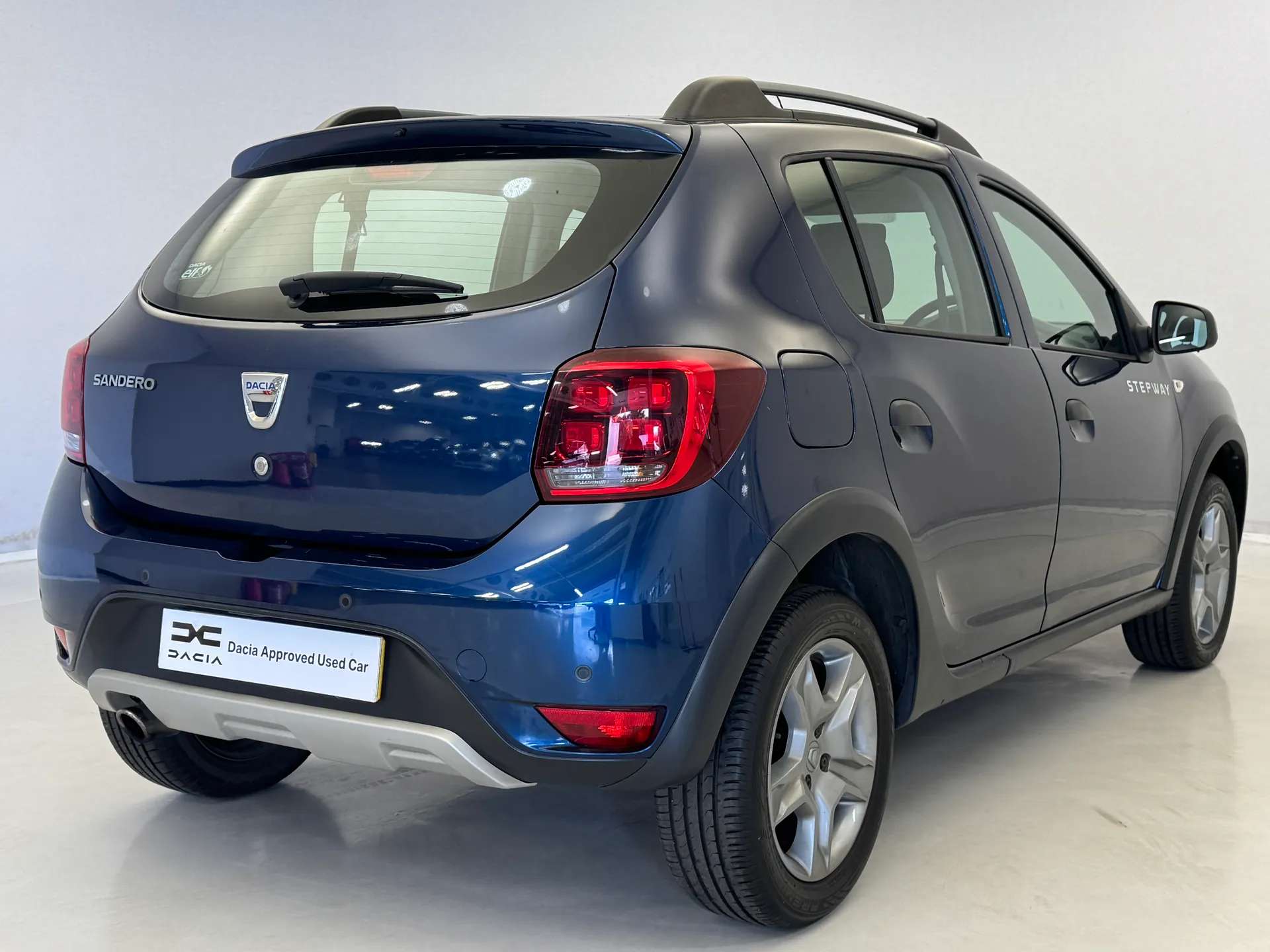 A 2019 DACIA SANDERO STEPWAY 0.9 TCe Comfort 5dr A 2019 DACIA SANDERO STEPWAY 0.9 TCe Comfort 5dr