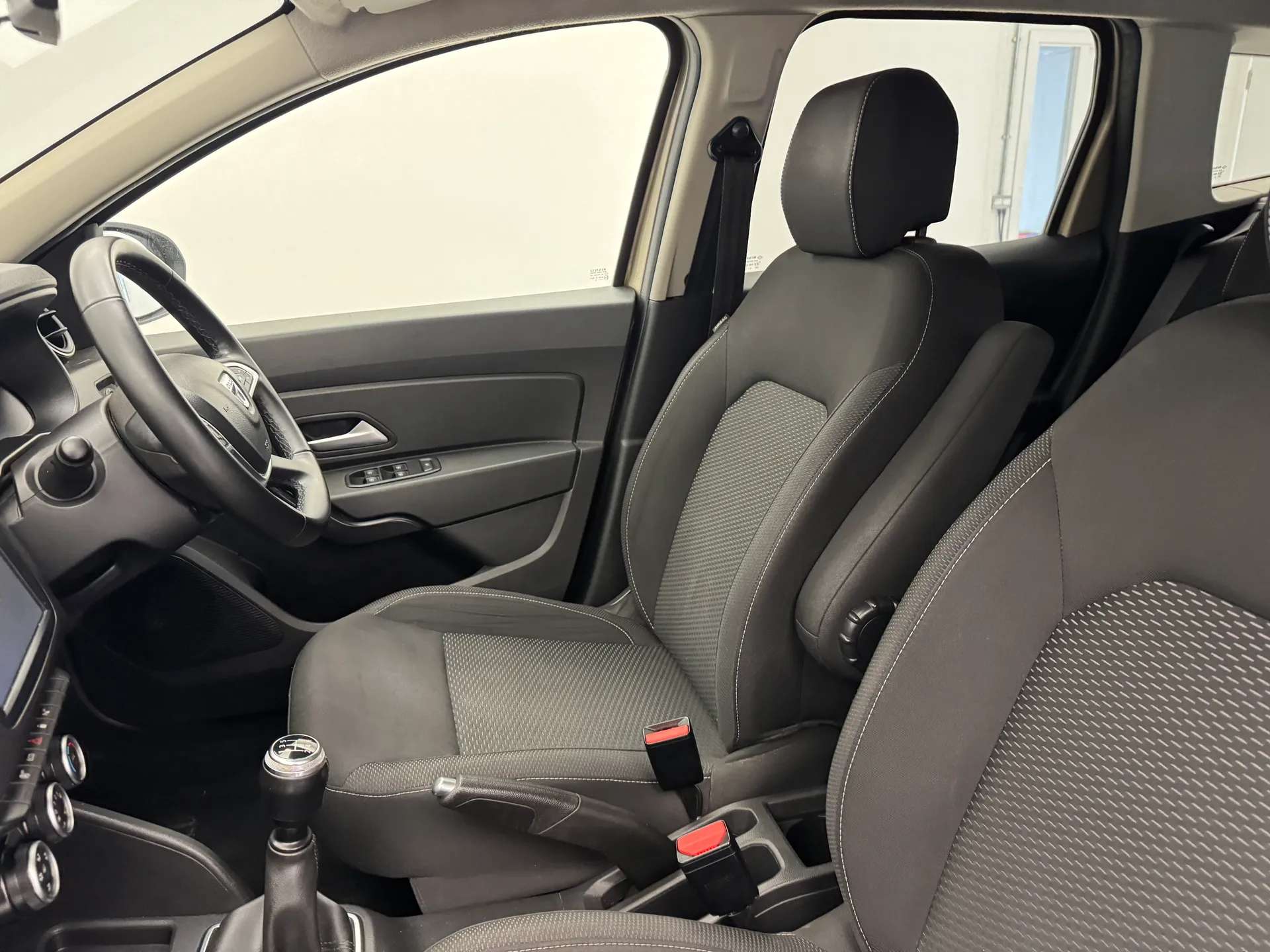 2019 DACIA DUSTER 2019 DACIA DUSTER