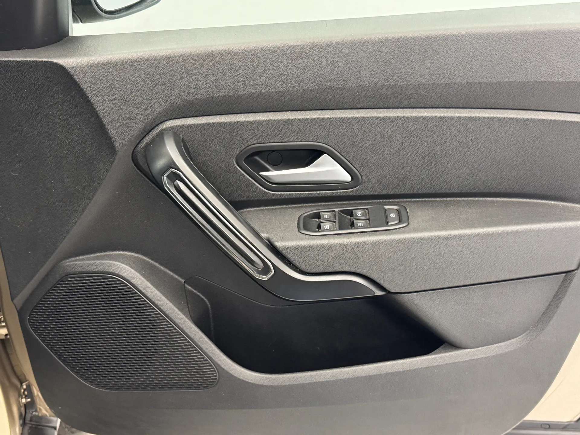 2019 DACIA DUSTER 2019 DACIA DUSTER