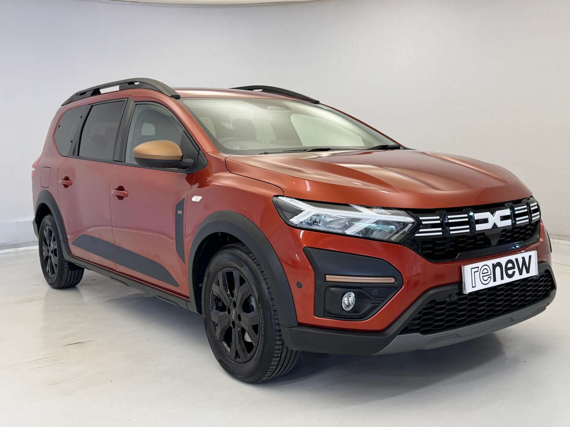 A 2024 DACIA JOGGER 1.0 TCe Extreme 5dr A 2024 DACIA JOGGER 1.0 TCe Extreme 5dr