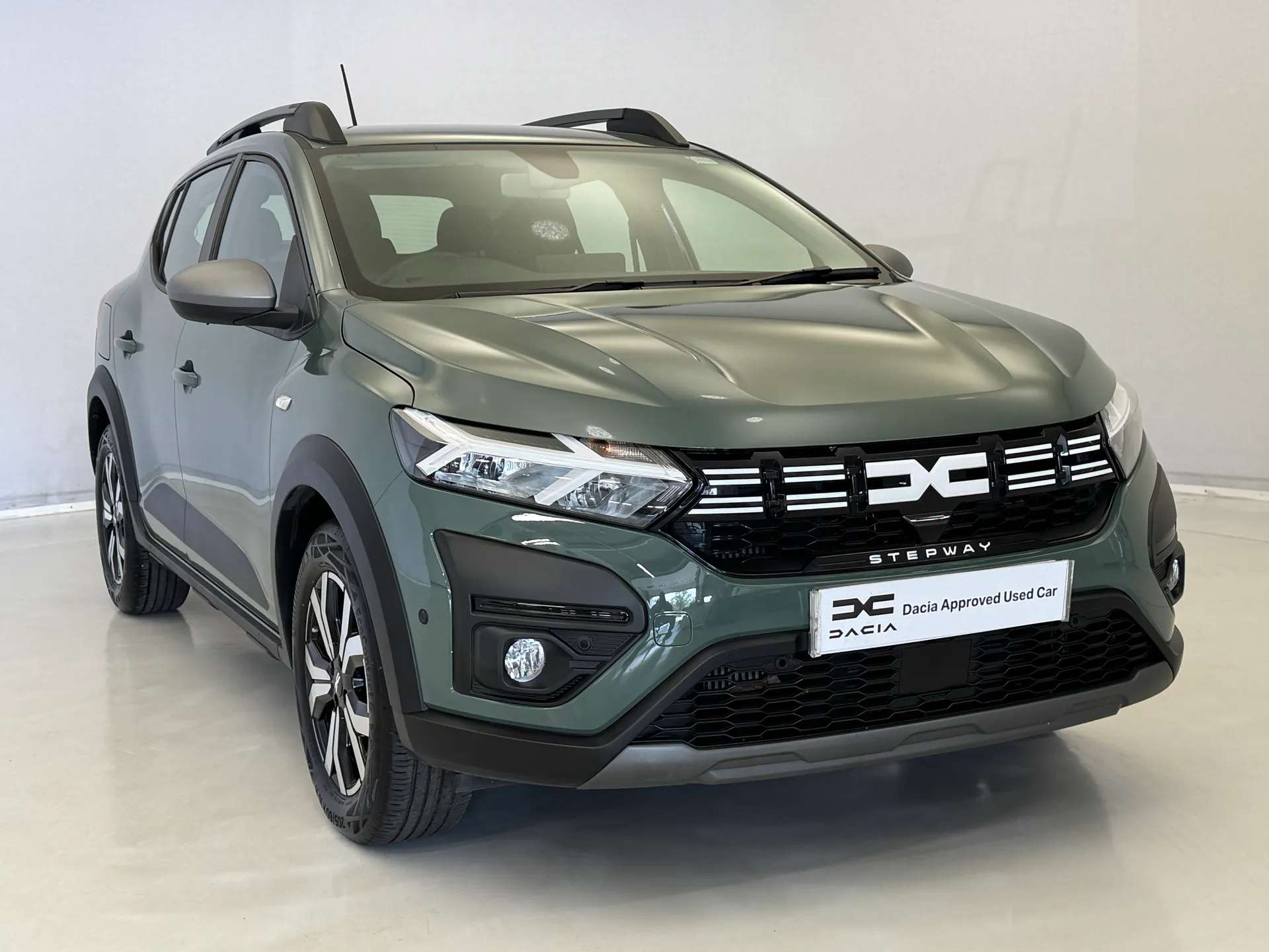 A 2023 DACIA SANDERO STEPWAY 1.0 TCe Journey 5dr A 2023 DACIA SANDERO STEPWAY 1.0 TCe Journey 5dr