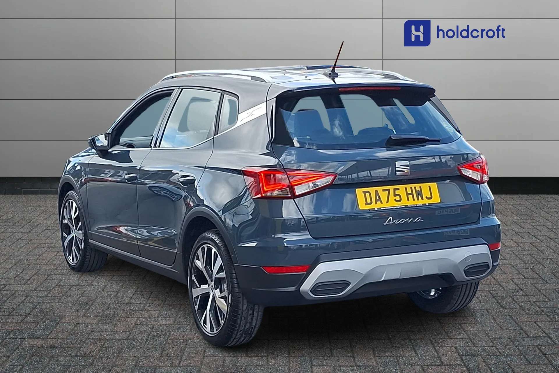 A 2025 SEAT ARONA 1.0 TSI 115 XPERIENCE Lux 5dr DSG A 2025 SEAT ARONA 1.0 TSI 115 XPERIENCE Lux 5dr DSG