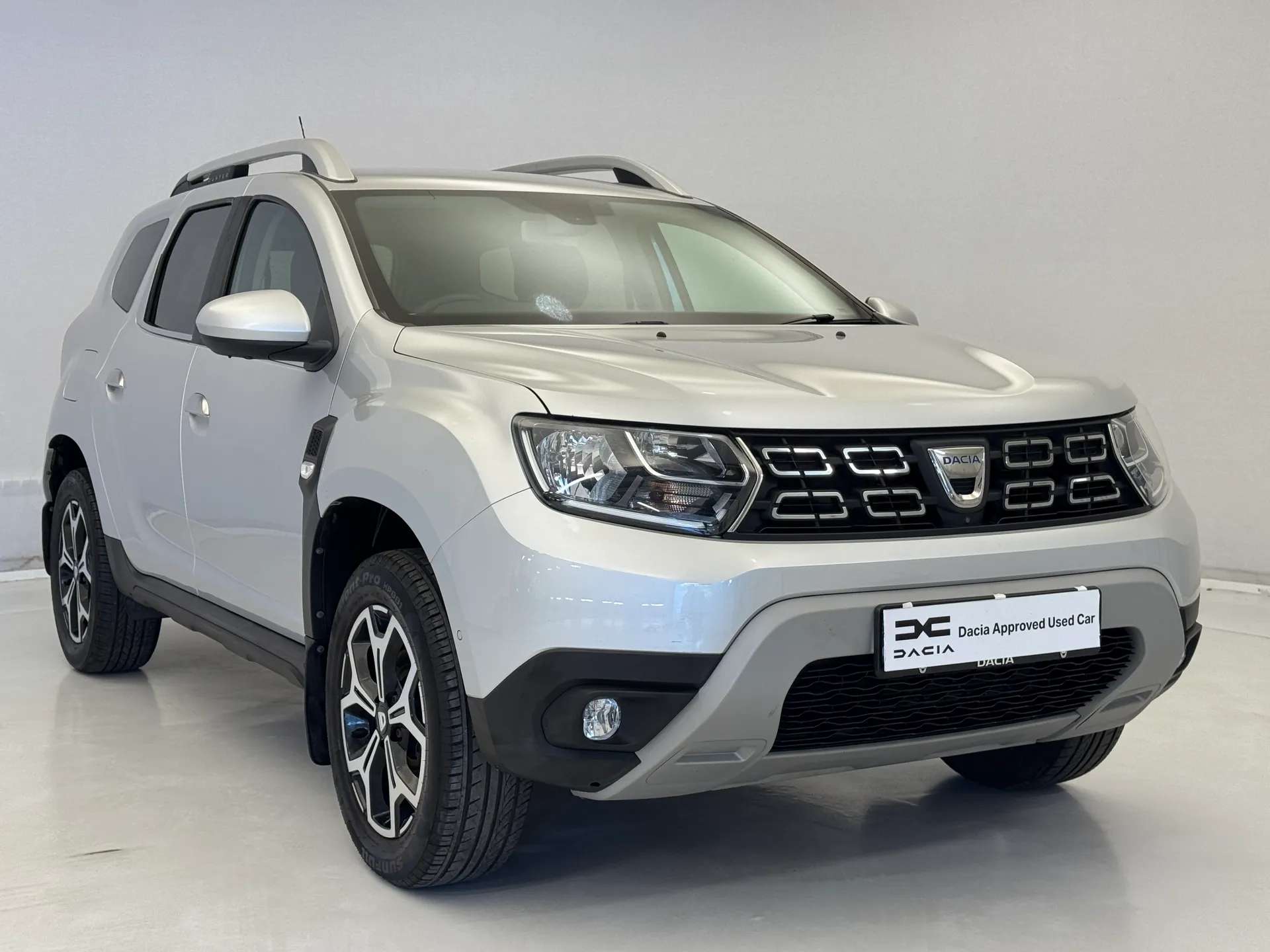A 2018 DACIA DUSTER 1.6 SCe Prestige 5dr A 2018 DACIA DUSTER 1.6 SCe Prestige 5dr