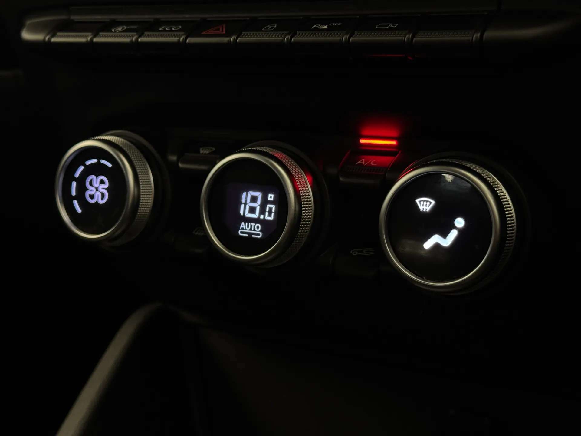 2018 DACIA DUSTER 2018 DACIA DUSTER