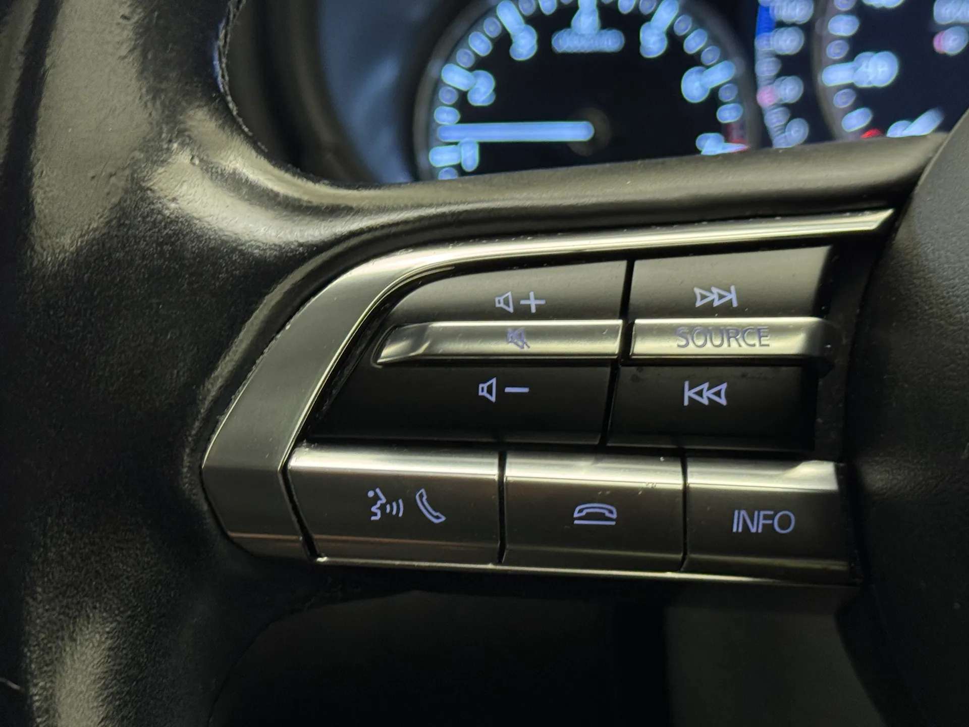 2023 MAZDA CX-30 2023 MAZDA CX-30