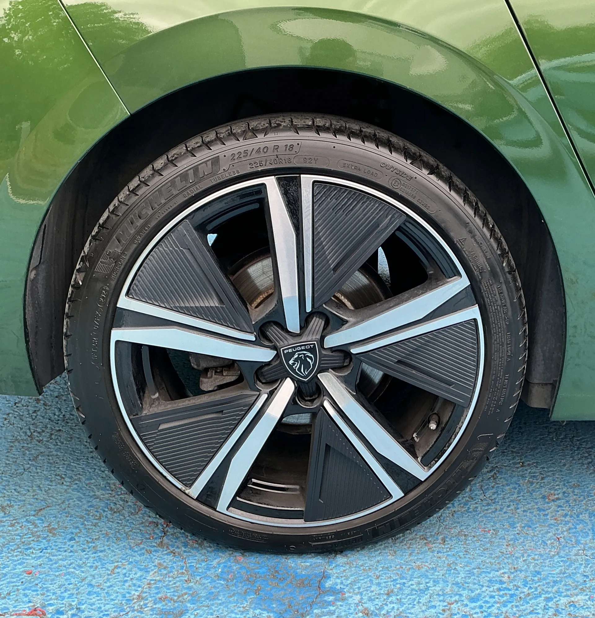 2023 PEUGEOT 308 2023 PEUGEOT 308