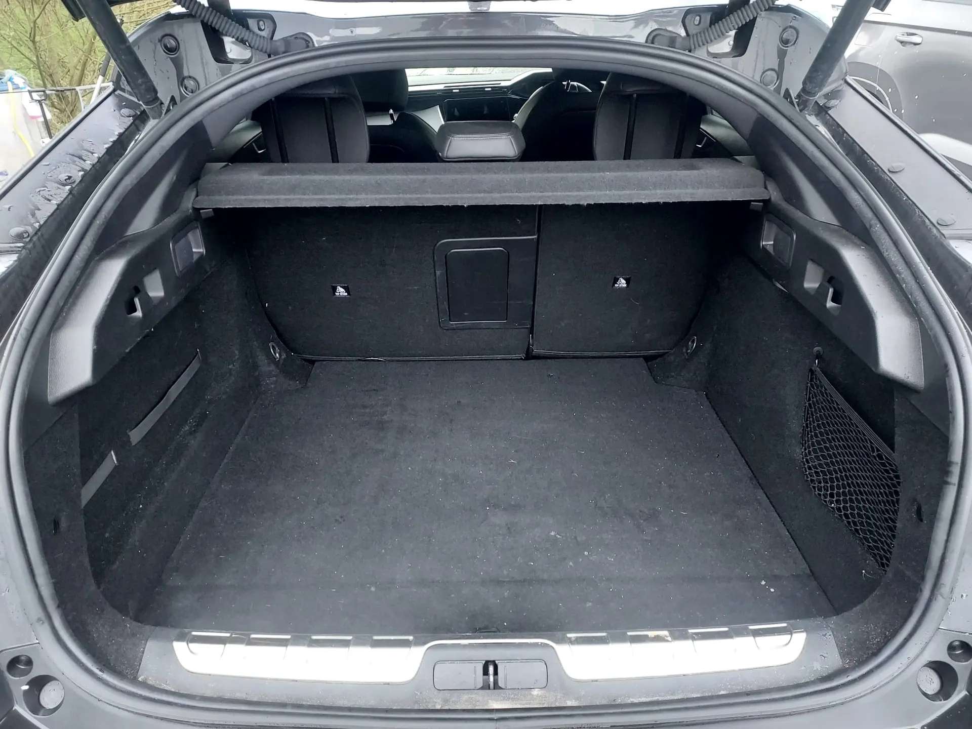 2023 PEUGEOT 408 2023 PEUGEOT 408