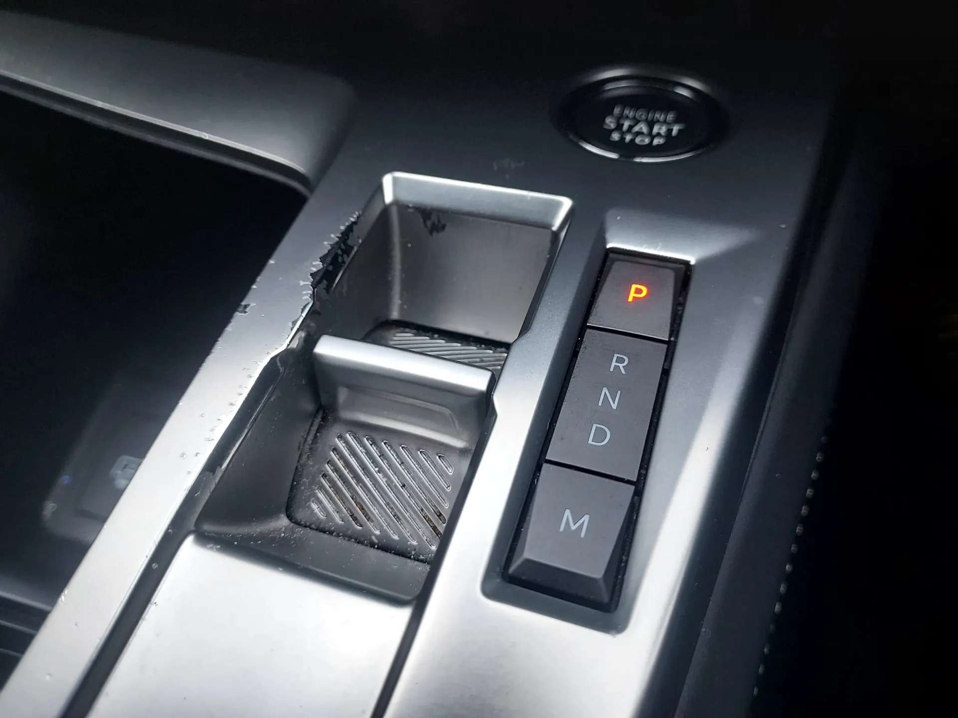 2023 PEUGEOT 408 2023 PEUGEOT 408