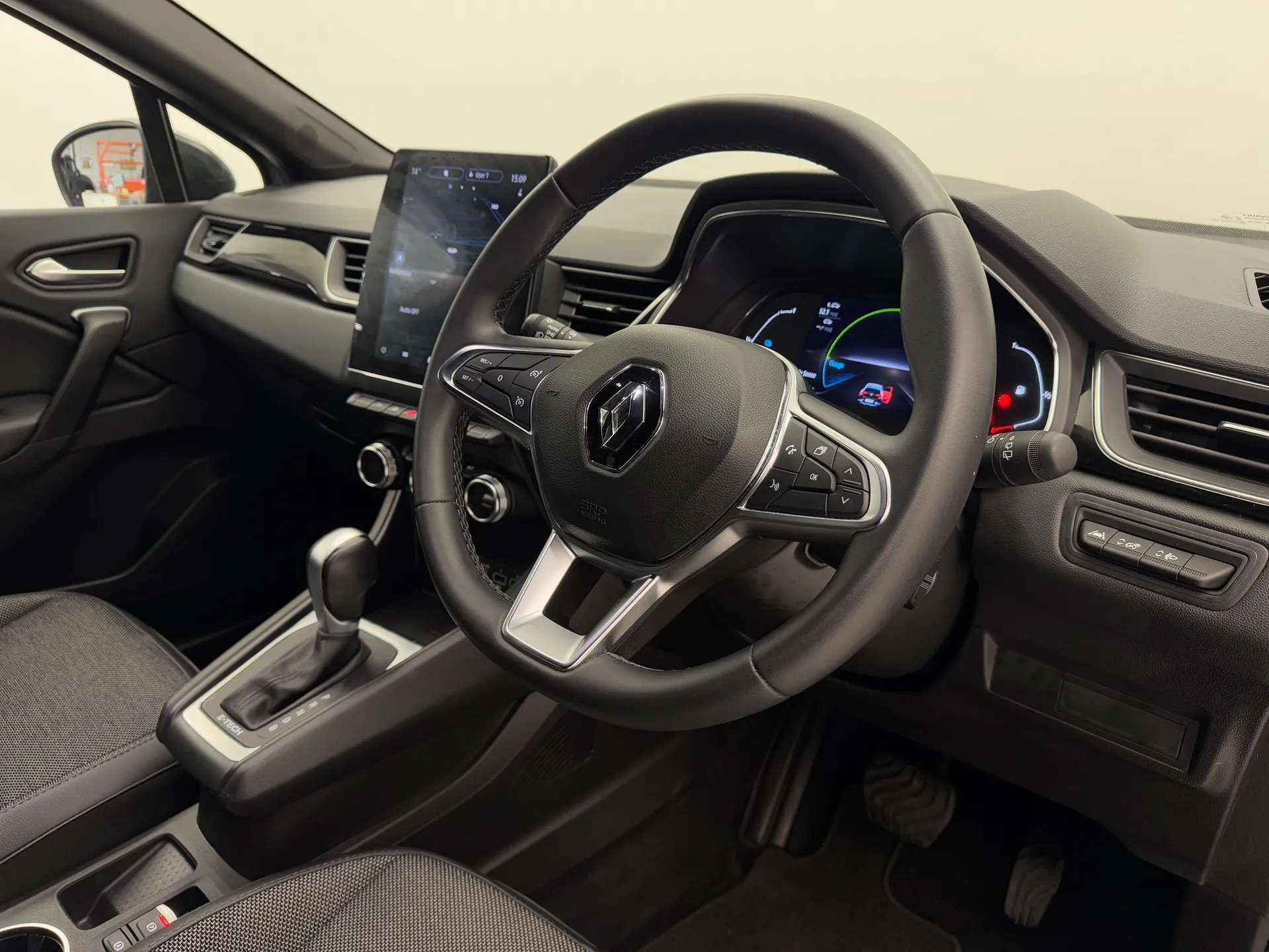 2022 RENAULT CAPTUR 2022 RENAULT CAPTUR