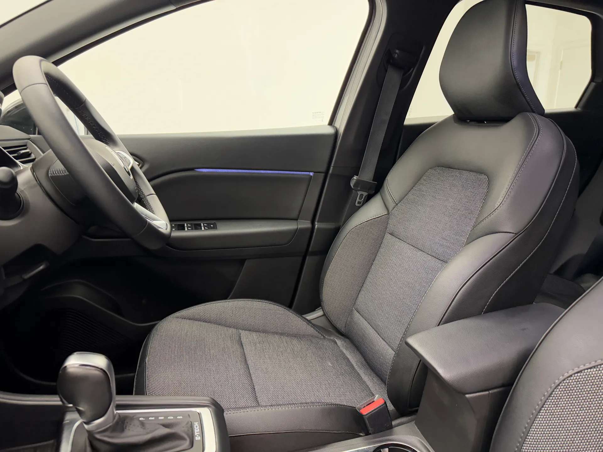 2022 RENAULT CAPTUR 2022 RENAULT CAPTUR