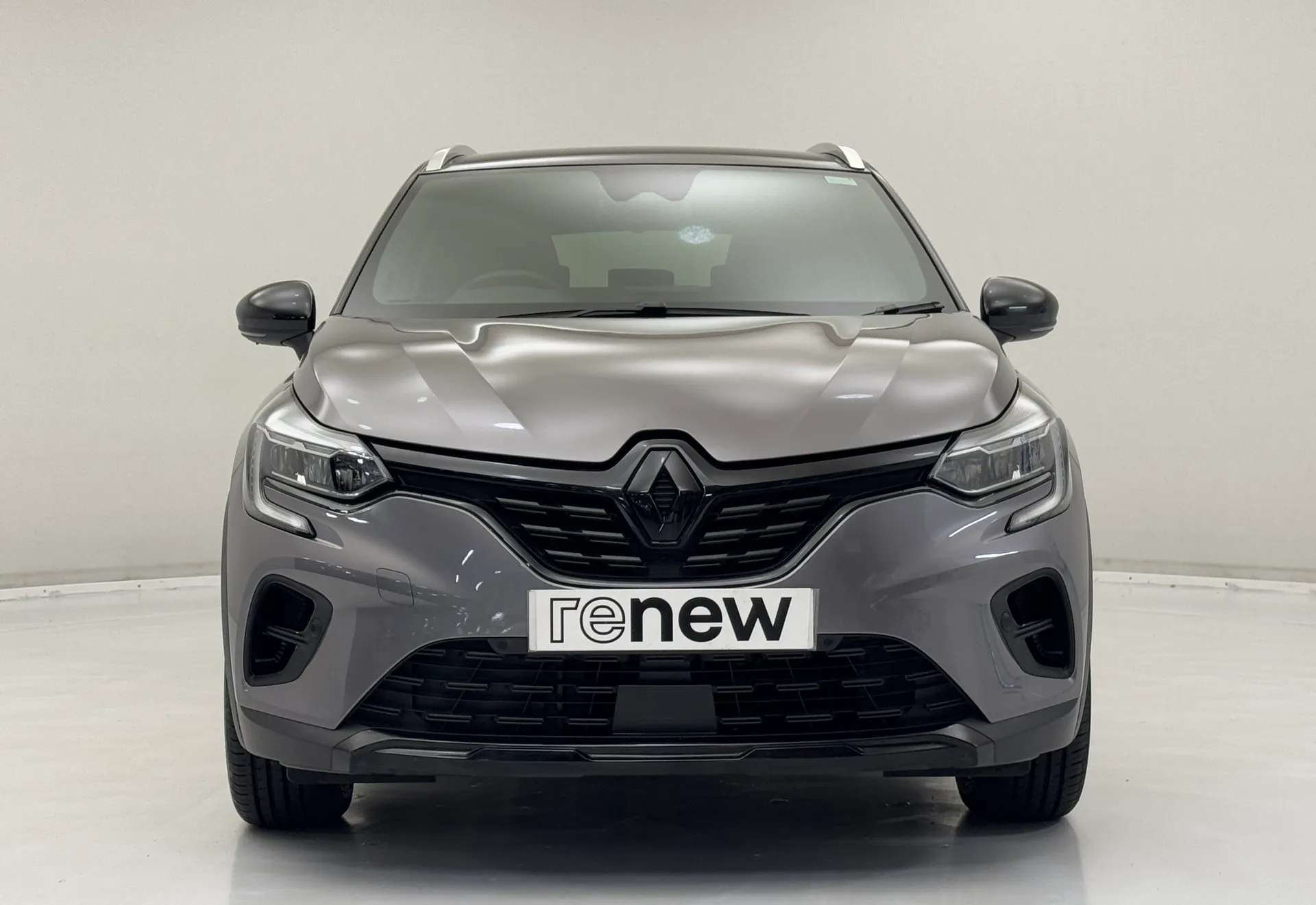 A 2022 RENAULT CAPTUR 1.6 E-Tech full hybrid 145 Rive Gauche 5dr Auto A 2022 RENAULT CAPTUR 1.6 E-Tech full hybrid 145 Rive Gauche 5dr Auto