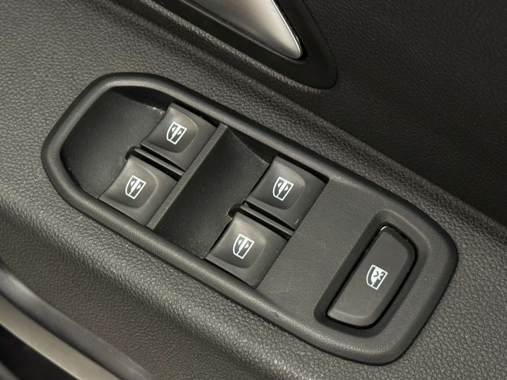 2019 DACIA DUSTER 2019 DACIA DUSTER