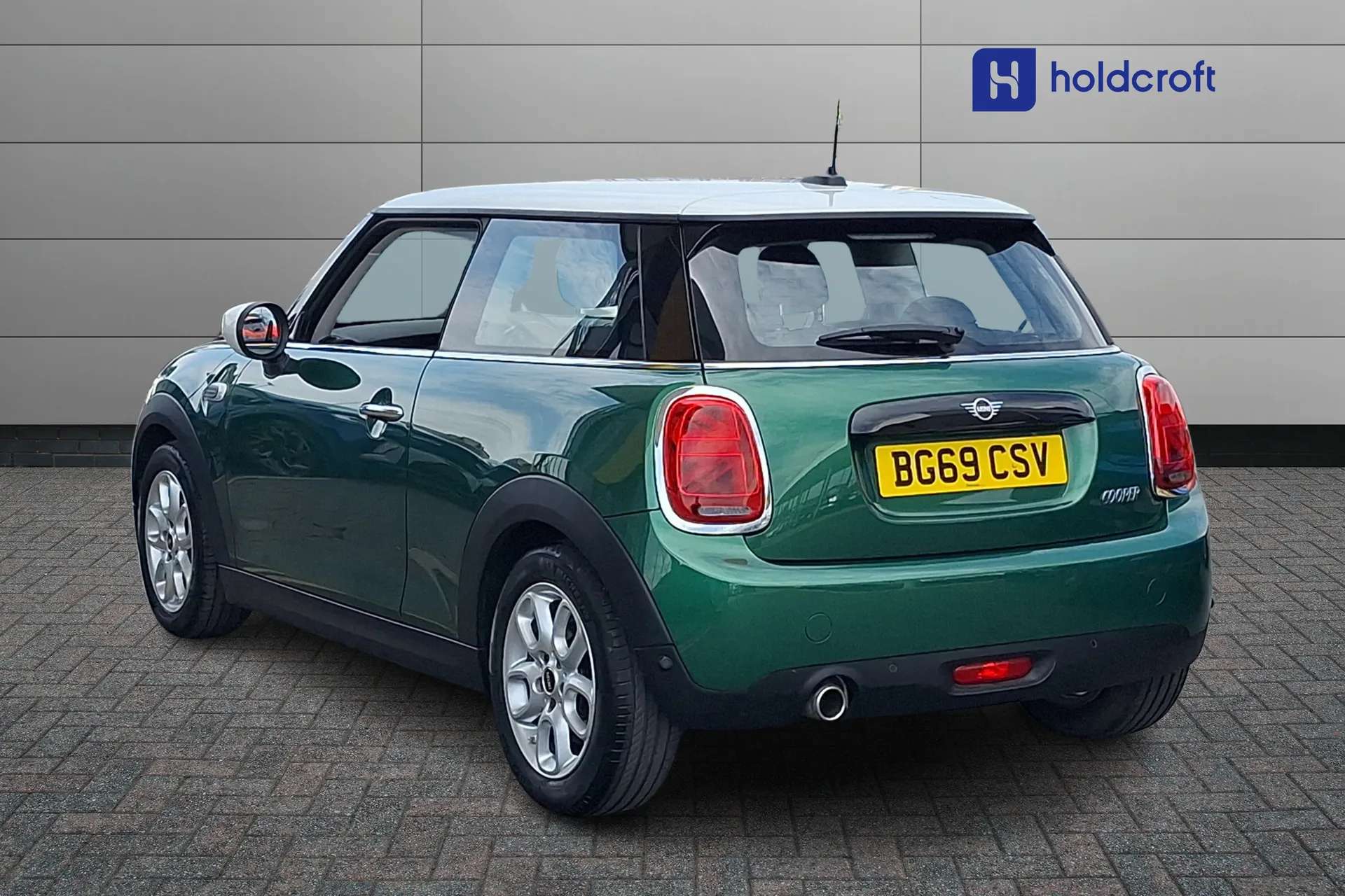 A 2019 MINI HATCH 1.5 Cooper Classic II 3dr A 2019 MINI HATCH 1.5 Cooper Classic II 3dr