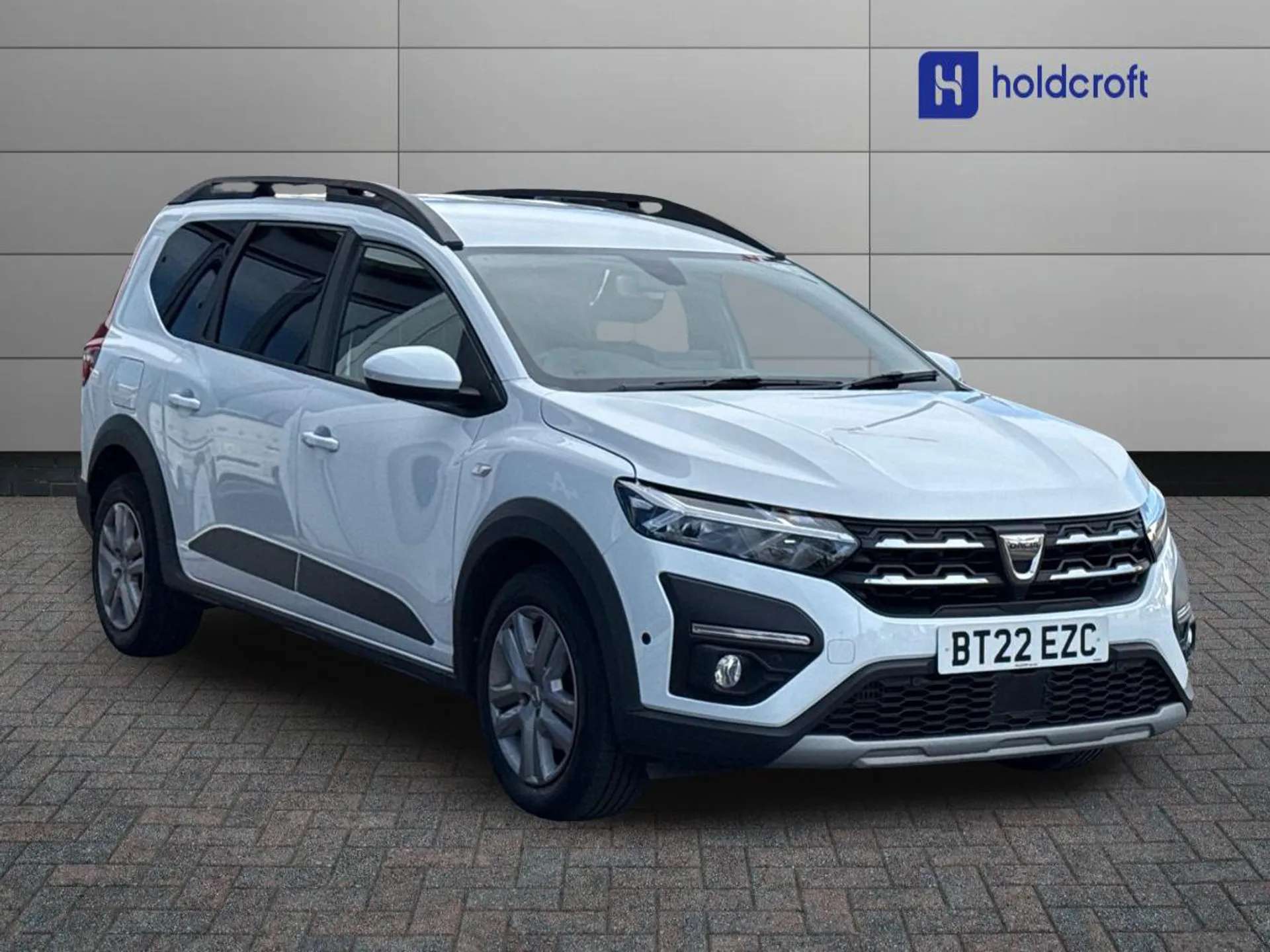 A 2022 DACIA JOGGER 1.0 TCe Comfort 5dr A 2022 DACIA JOGGER 1.0 TCe Comfort 5dr