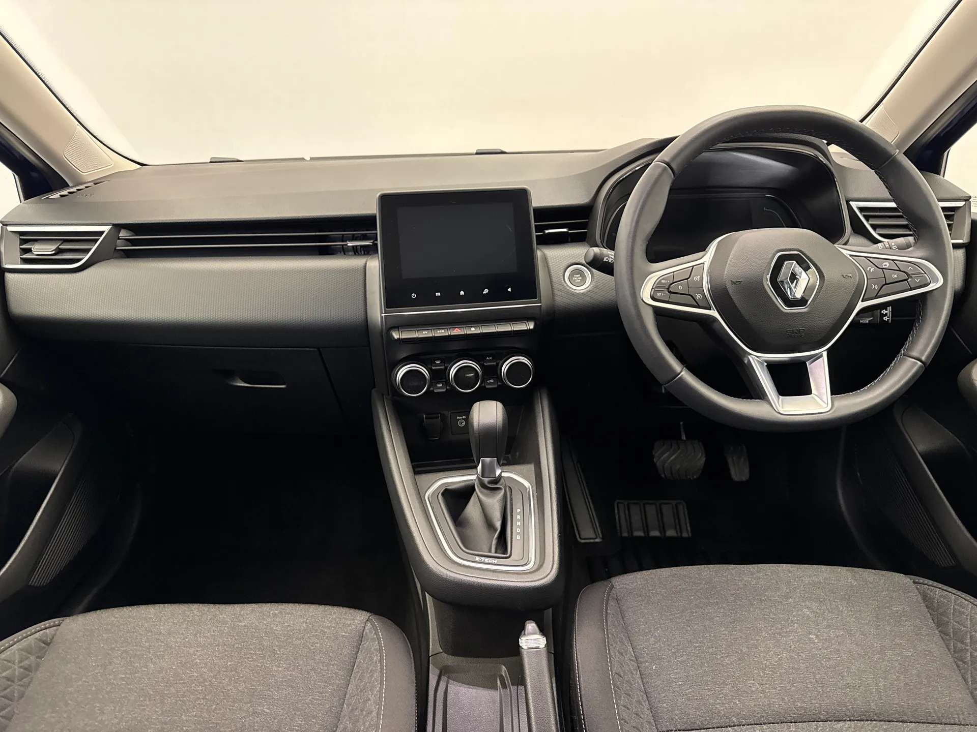 2022 RENAULT CLIO 2022 RENAULT CLIO