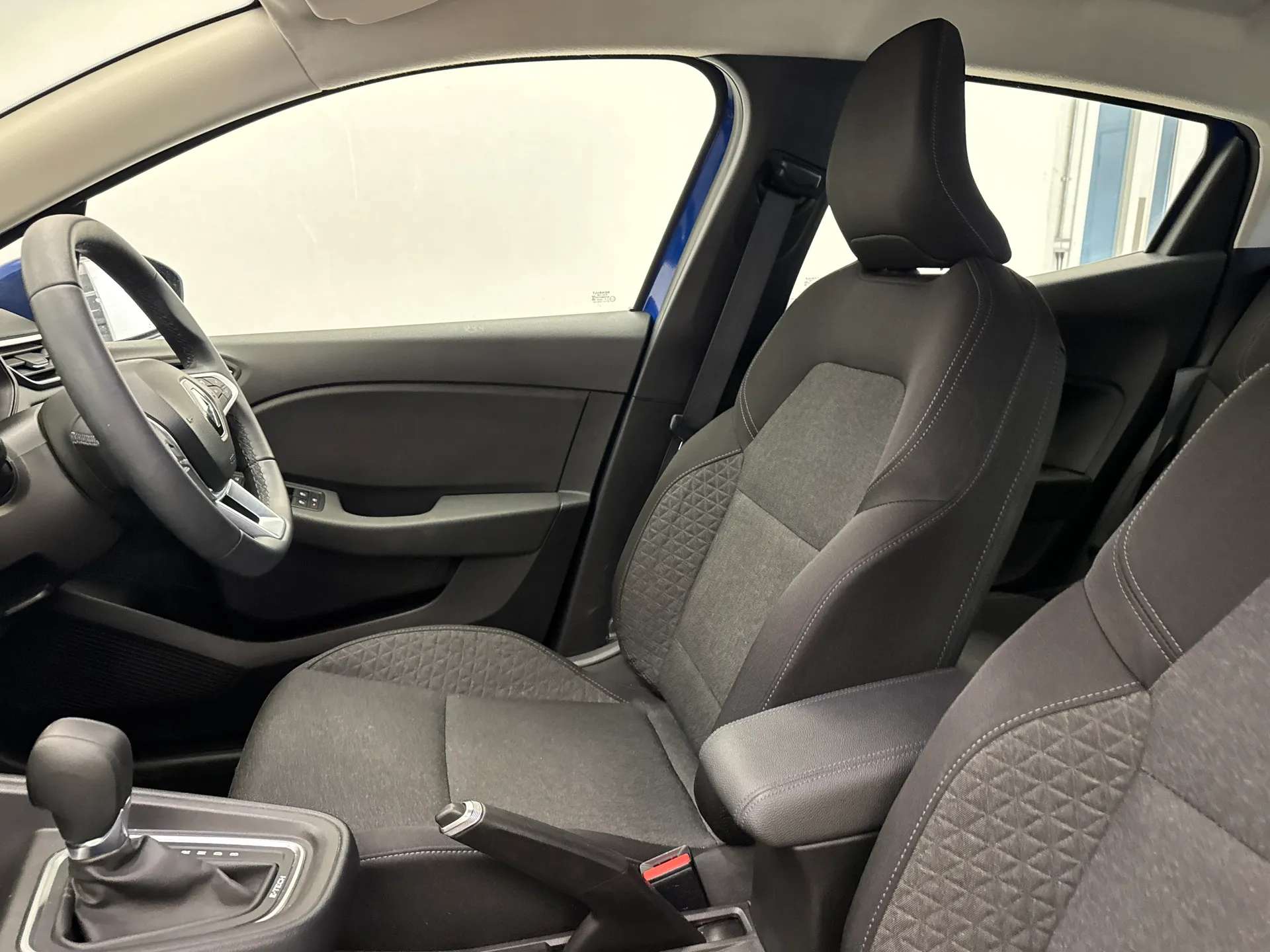 2022 RENAULT CLIO 2022 RENAULT CLIO