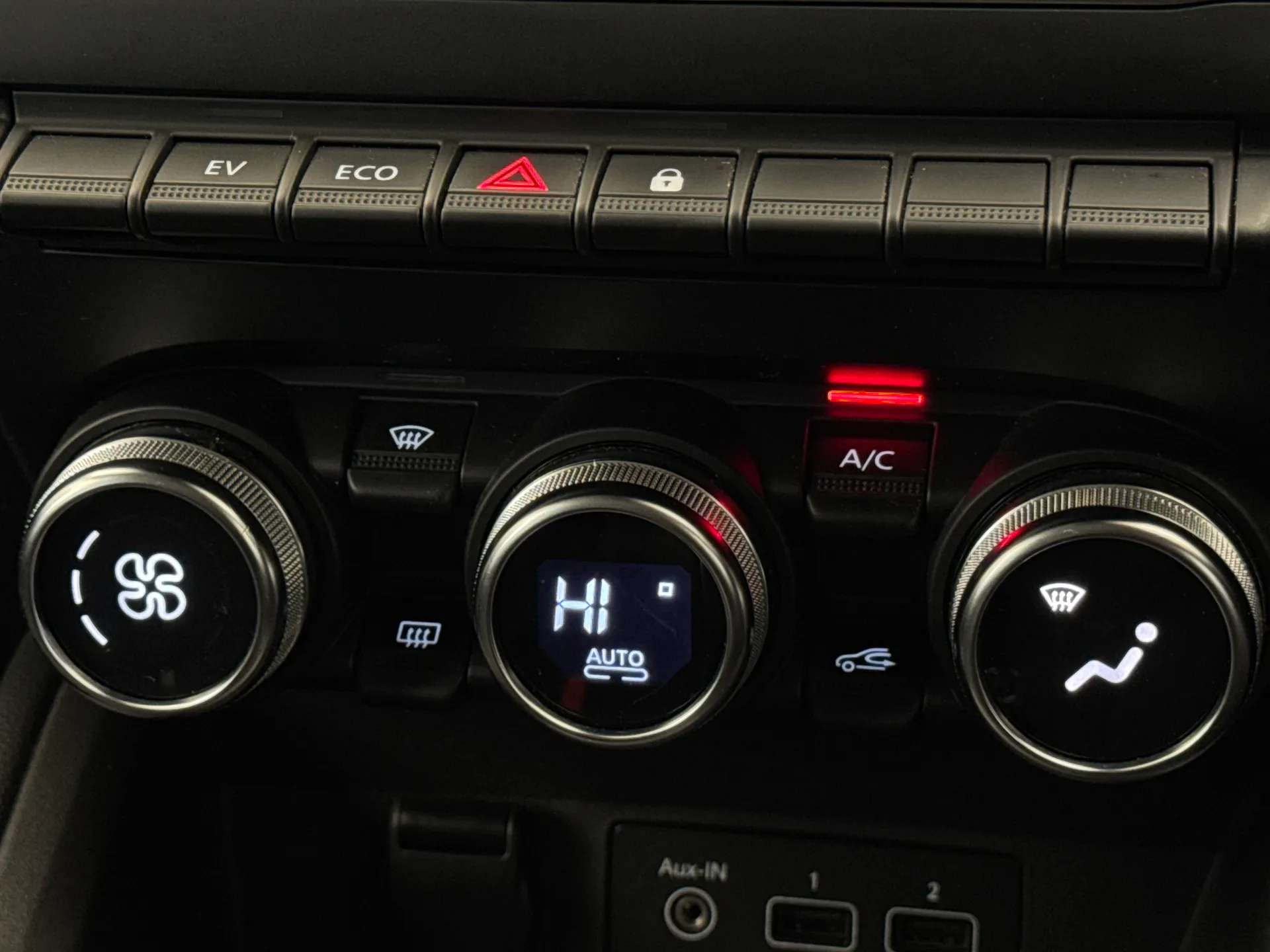 2022 RENAULT CLIO 2022 RENAULT CLIO